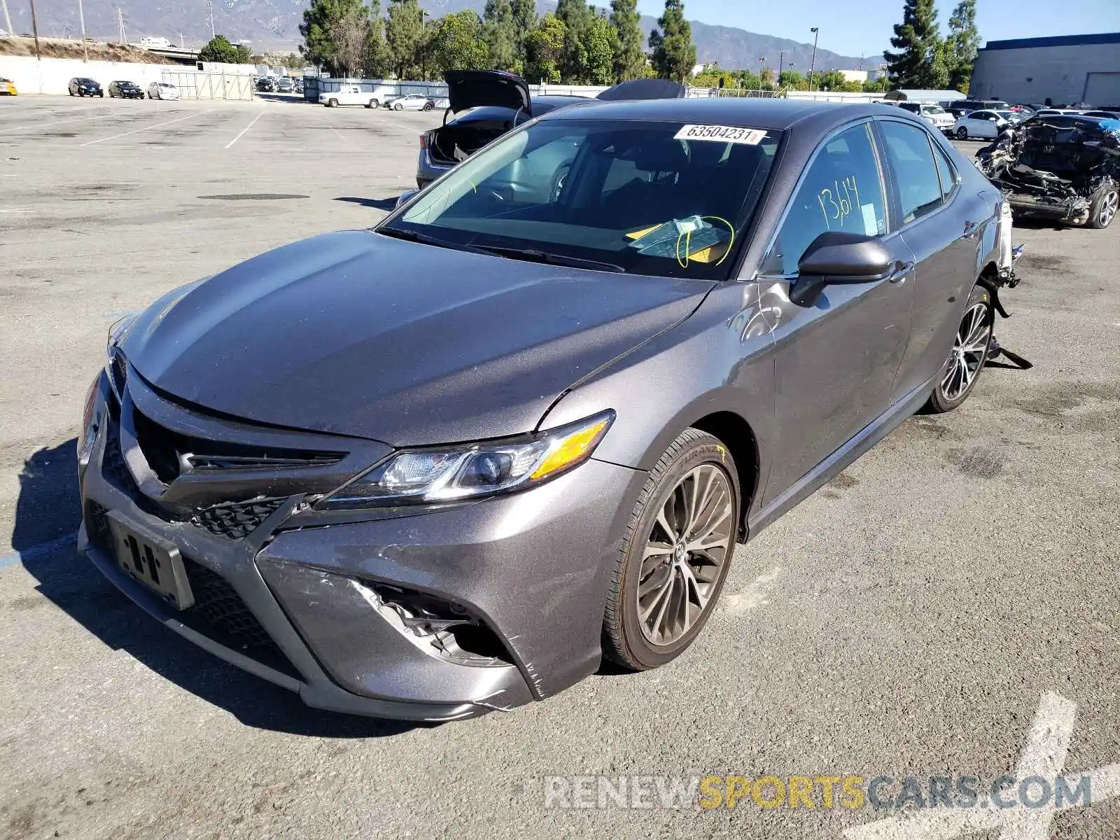 2 Photograph of a damaged car 4T1G11AK9LU334280 TOYOTA CAMRY 2020