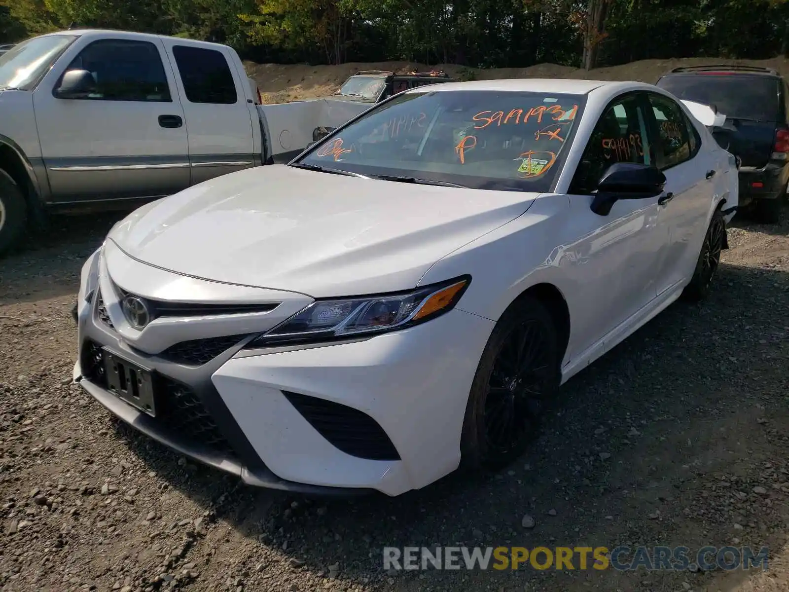 2 Photograph of a damaged car 4T1G11AK9LU335526 TOYOTA CAMRY 2020