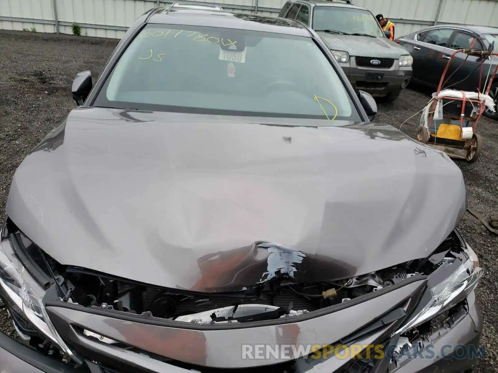 7 Photograph of a damaged car 4T1G11AK9LU338166 TOYOTA CAMRY 2020