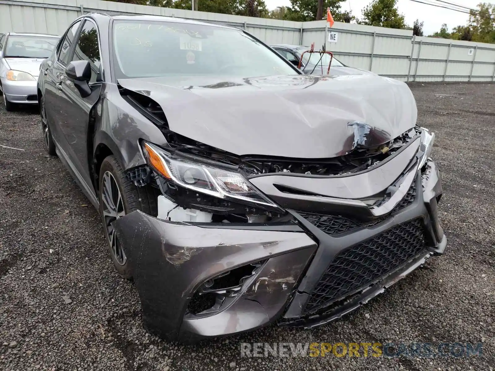 9 Photograph of a damaged car 4T1G11AK9LU338166 TOYOTA CAMRY 2020