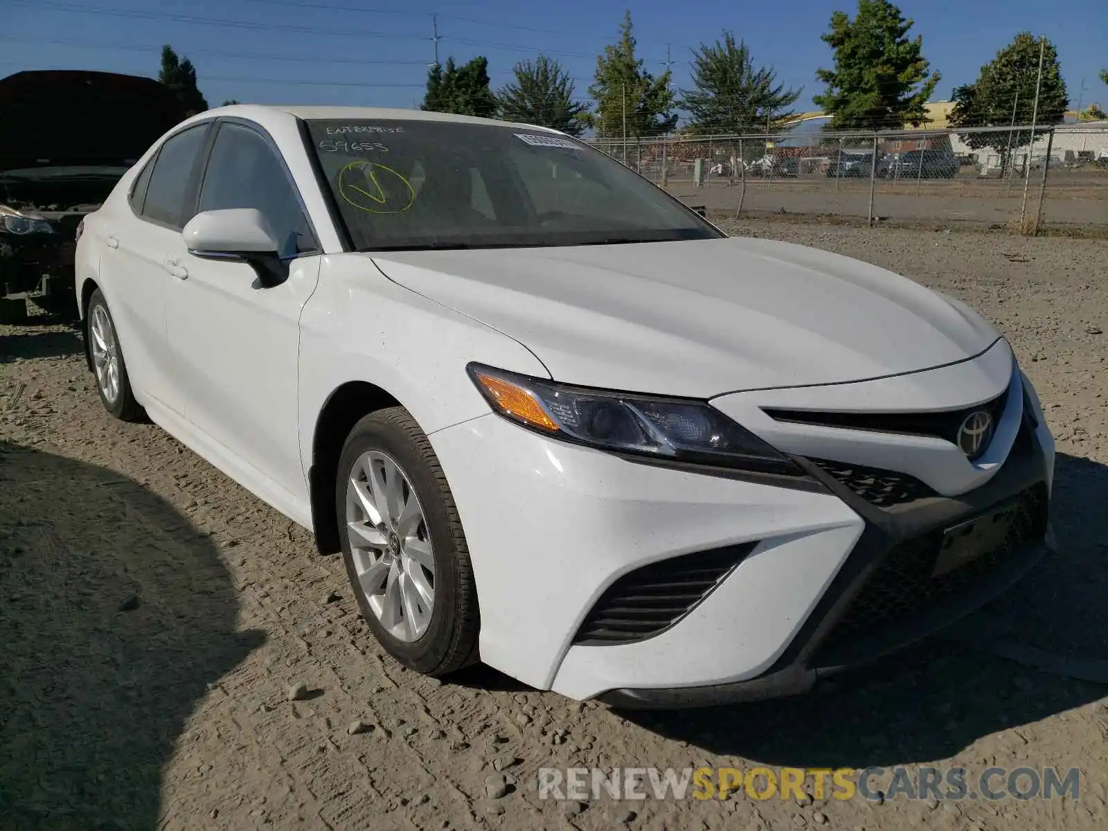 1 Photograph of a damaged car 4T1G11AK9LU339107 TOYOTA CAMRY 2020