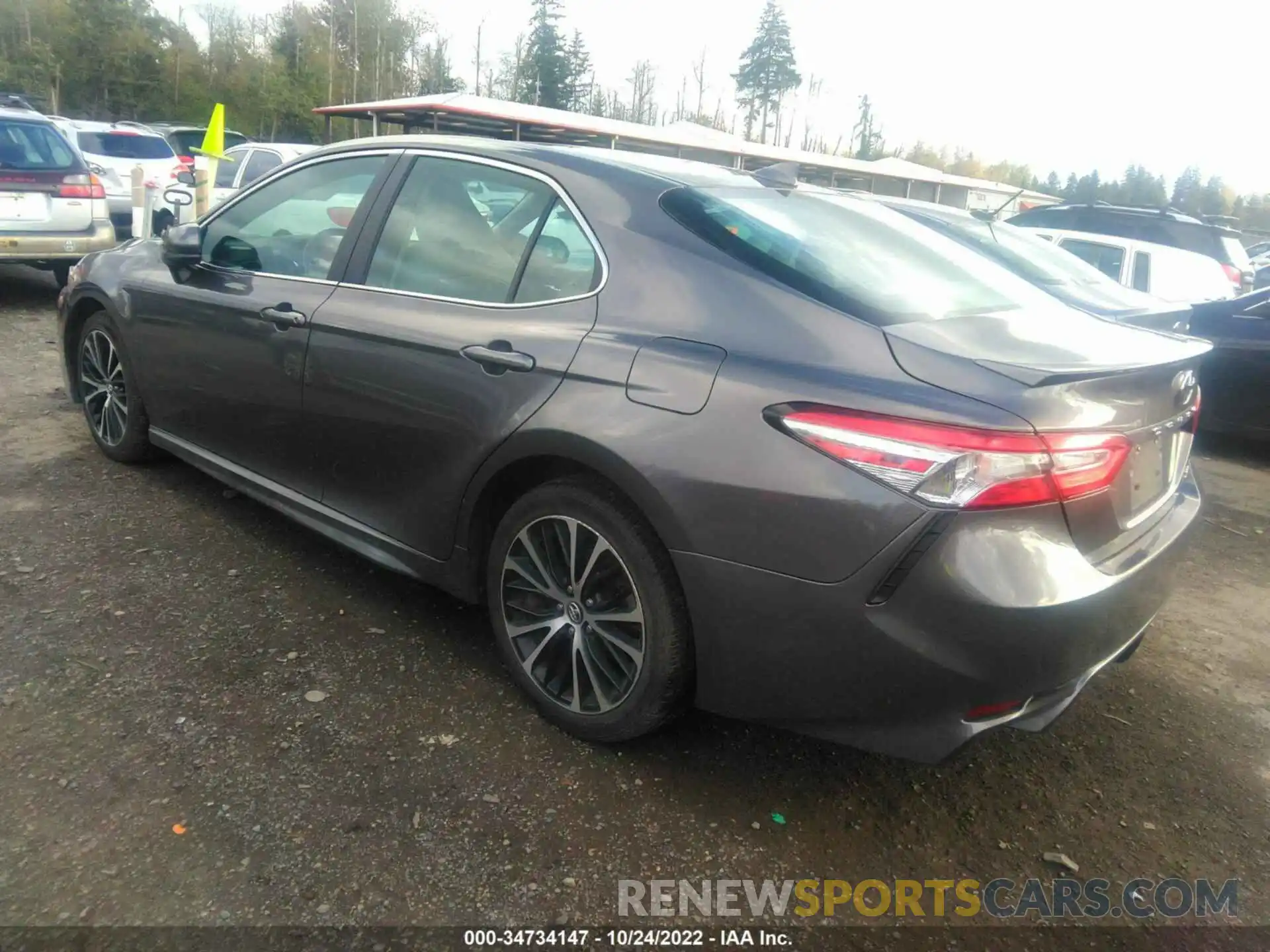 3 Photograph of a damaged car 4T1G11AK9LU342394 TOYOTA CAMRY 2020