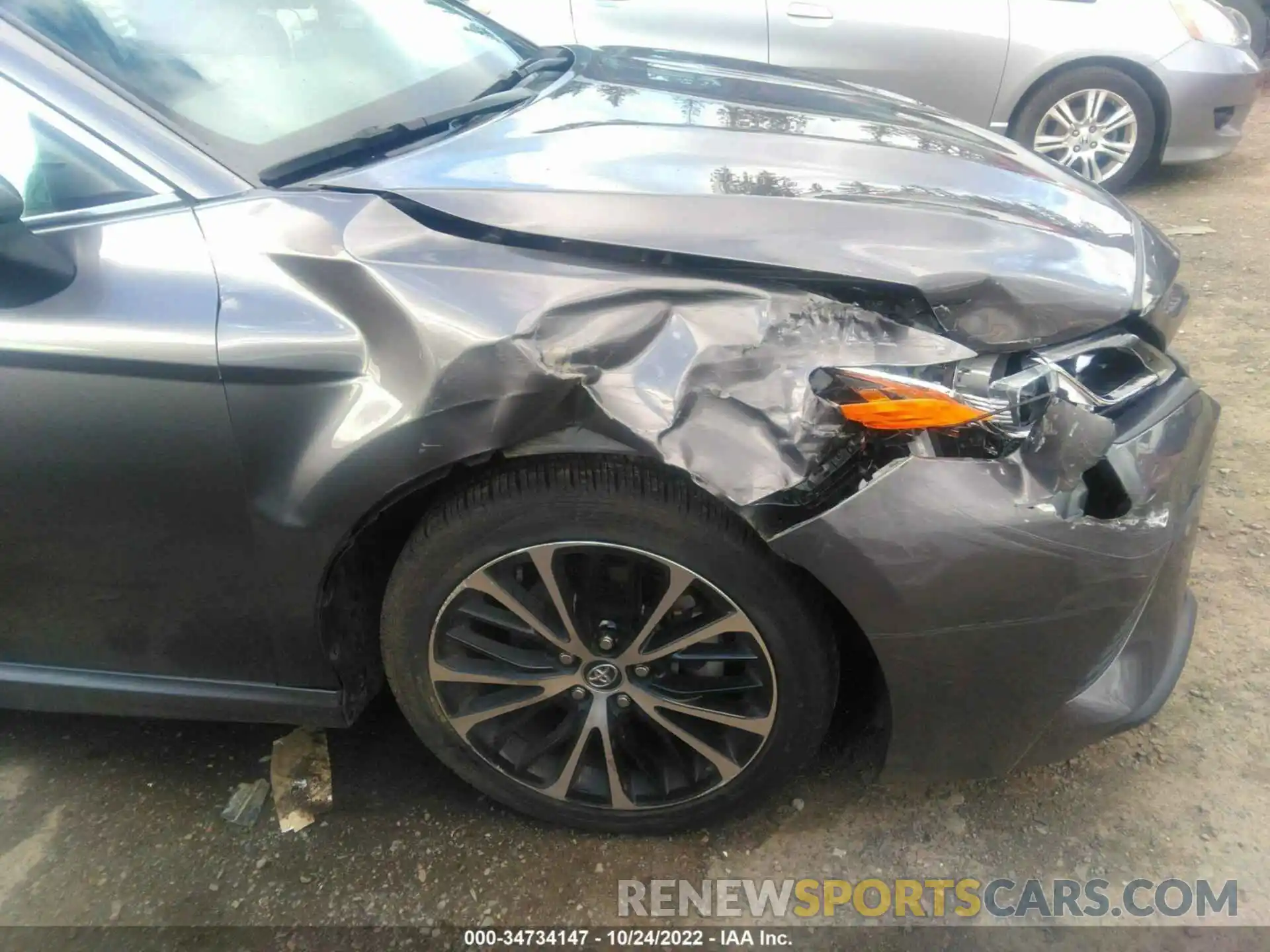 6 Photograph of a damaged car 4T1G11AK9LU342394 TOYOTA CAMRY 2020