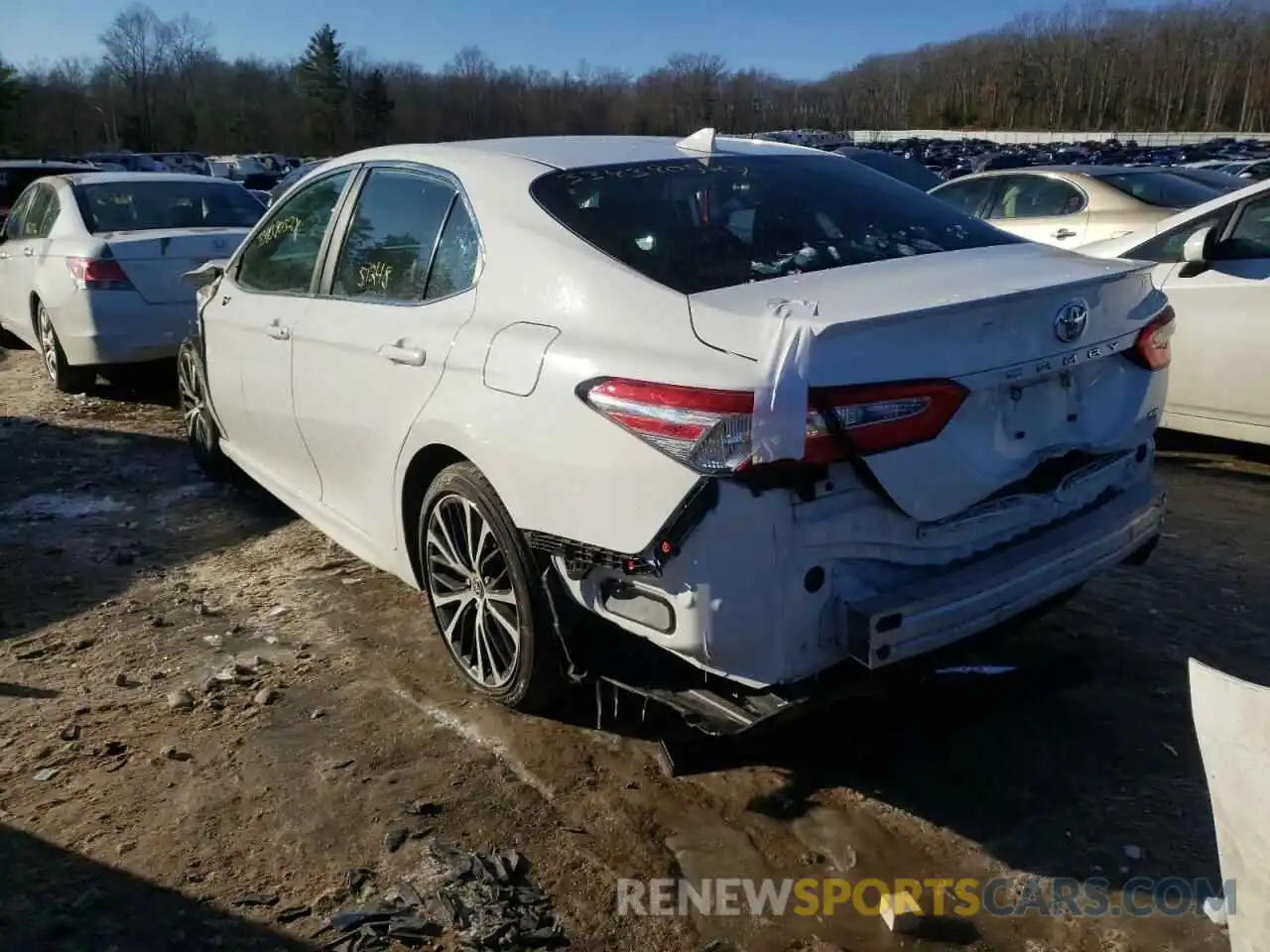 3 Photograph of a damaged car 4T1G11AK9LU348373 TOYOTA CAMRY 2020