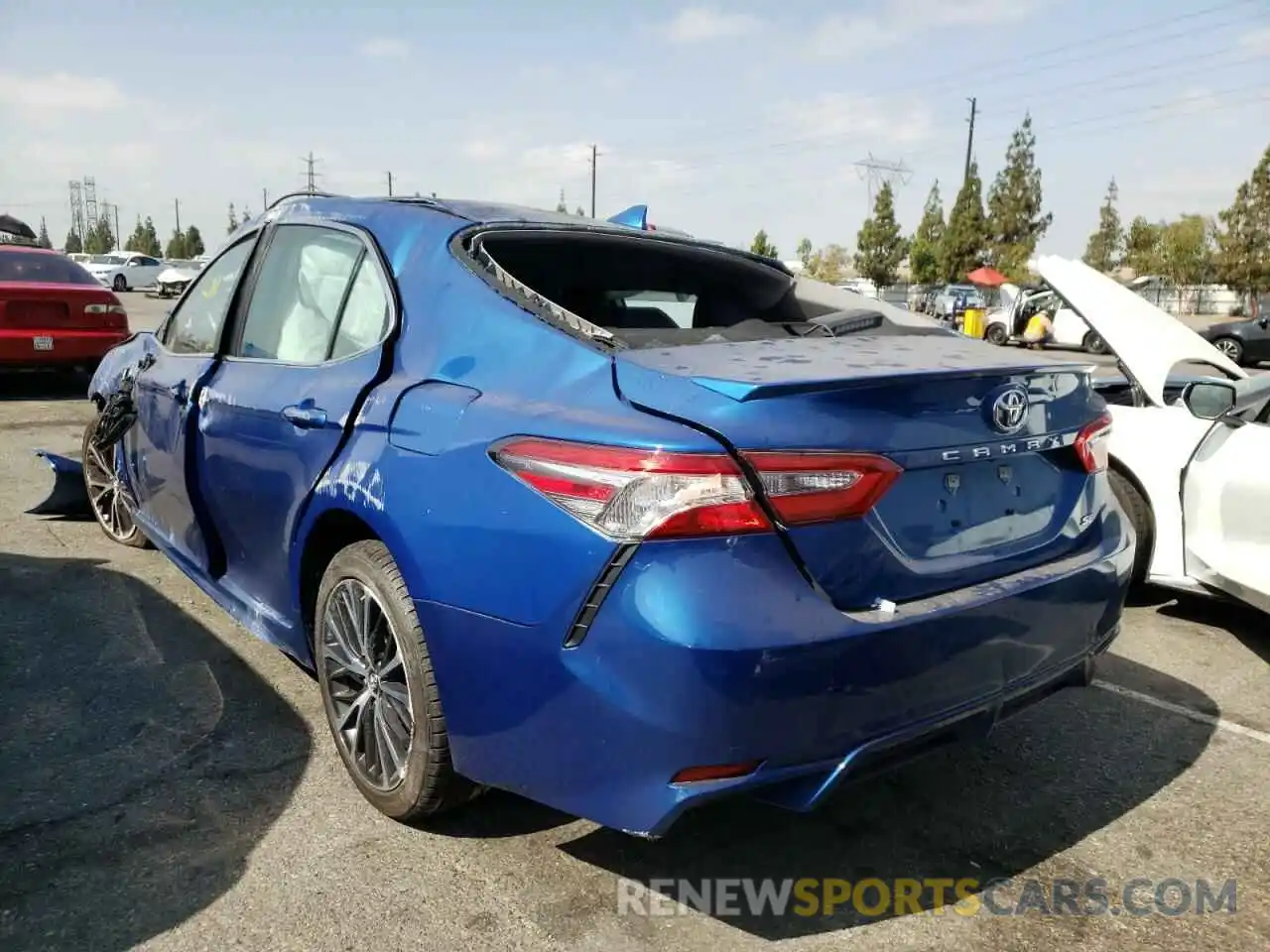 3 Photograph of a damaged car 4T1G11AK9LU353783 TOYOTA CAMRY 2020