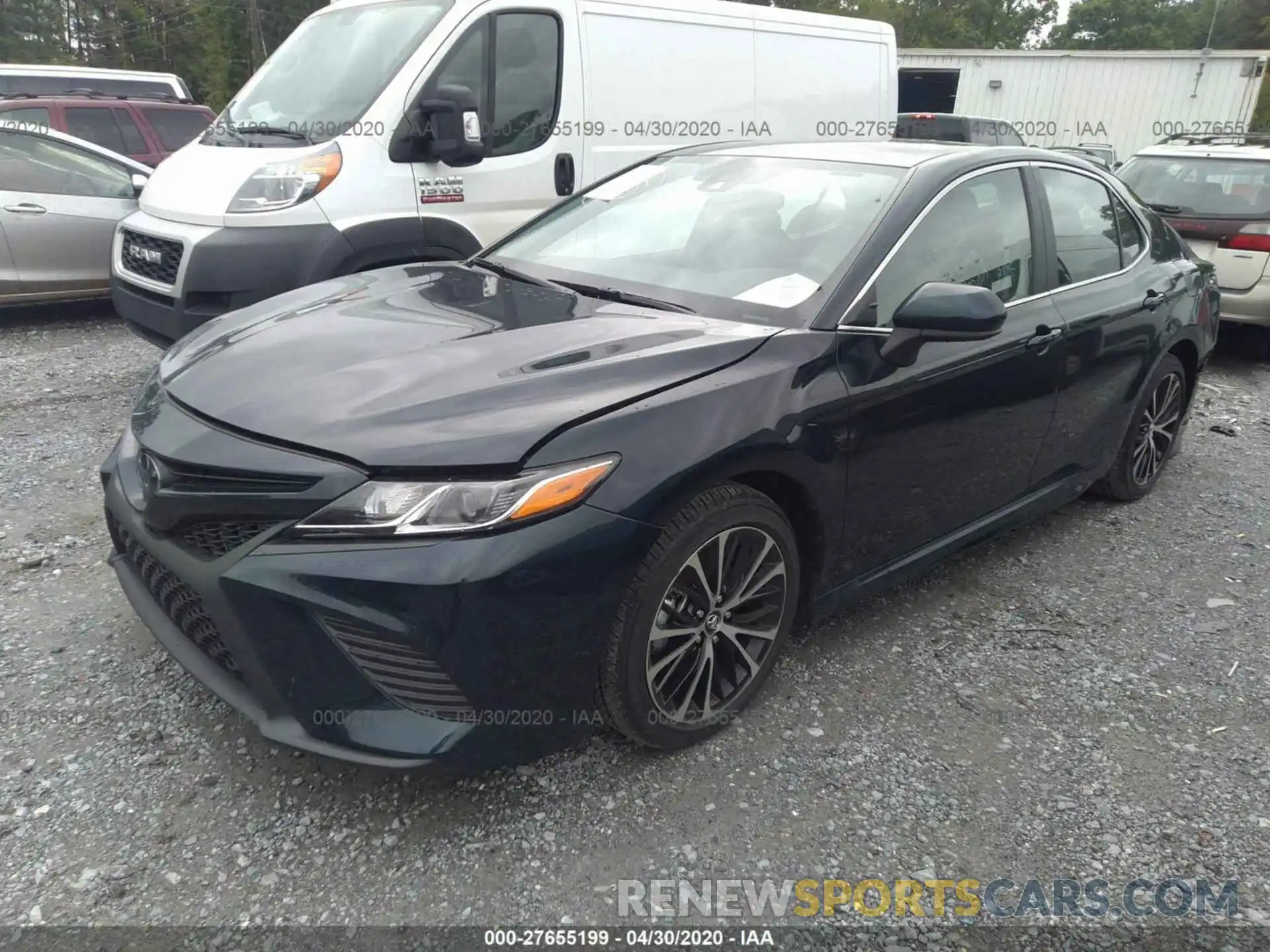 4 Photograph of a damaged car 4T1G11AK9LU355520 TOYOTA CAMRY 2020