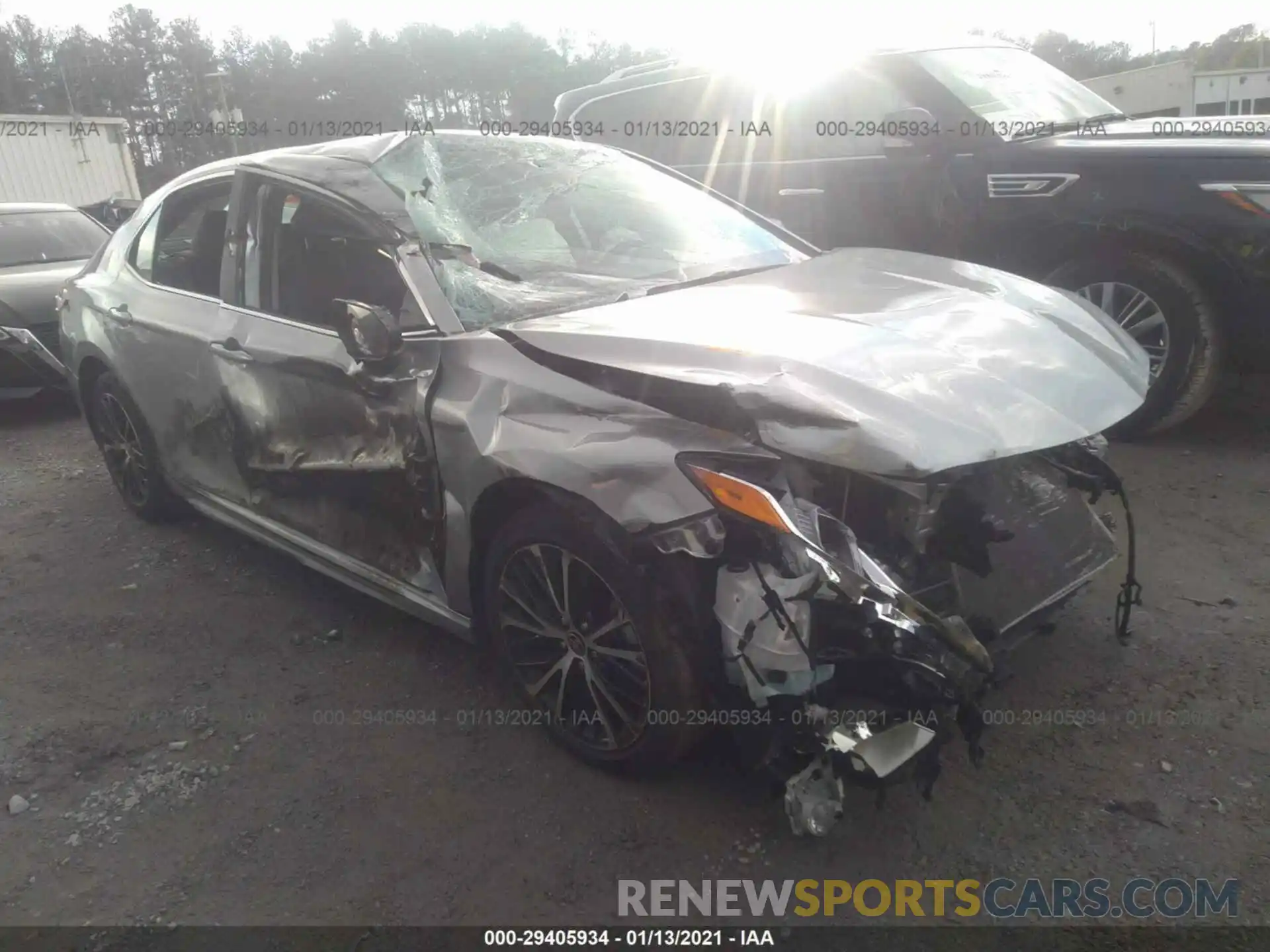 1 Photograph of a damaged car 4T1G11AK9LU359115 TOYOTA CAMRY 2020