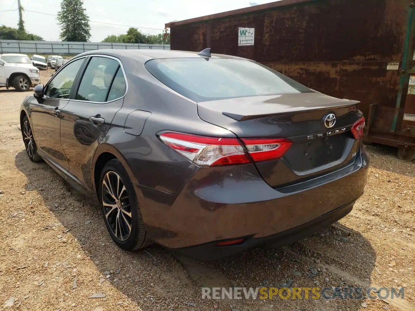 3 Photograph of a damaged car 4T1G11AK9LU363536 TOYOTA CAMRY 2020