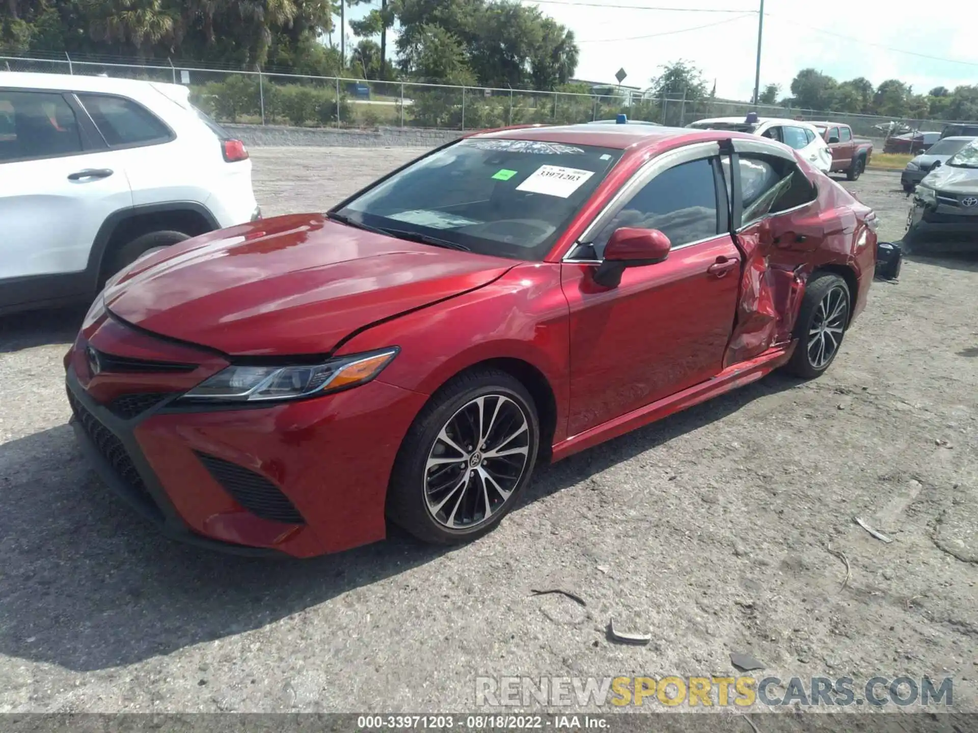 2 Photograph of a damaged car 4T1G11AK9LU363570 TOYOTA CAMRY 2020