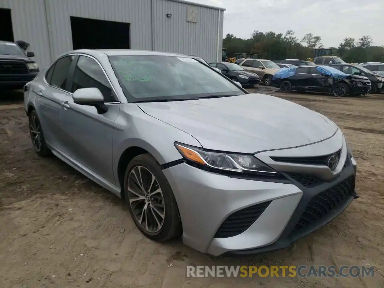 1 Photograph of a damaged car 4T1G11AK9LU364234 TOYOTA CAMRY 2020