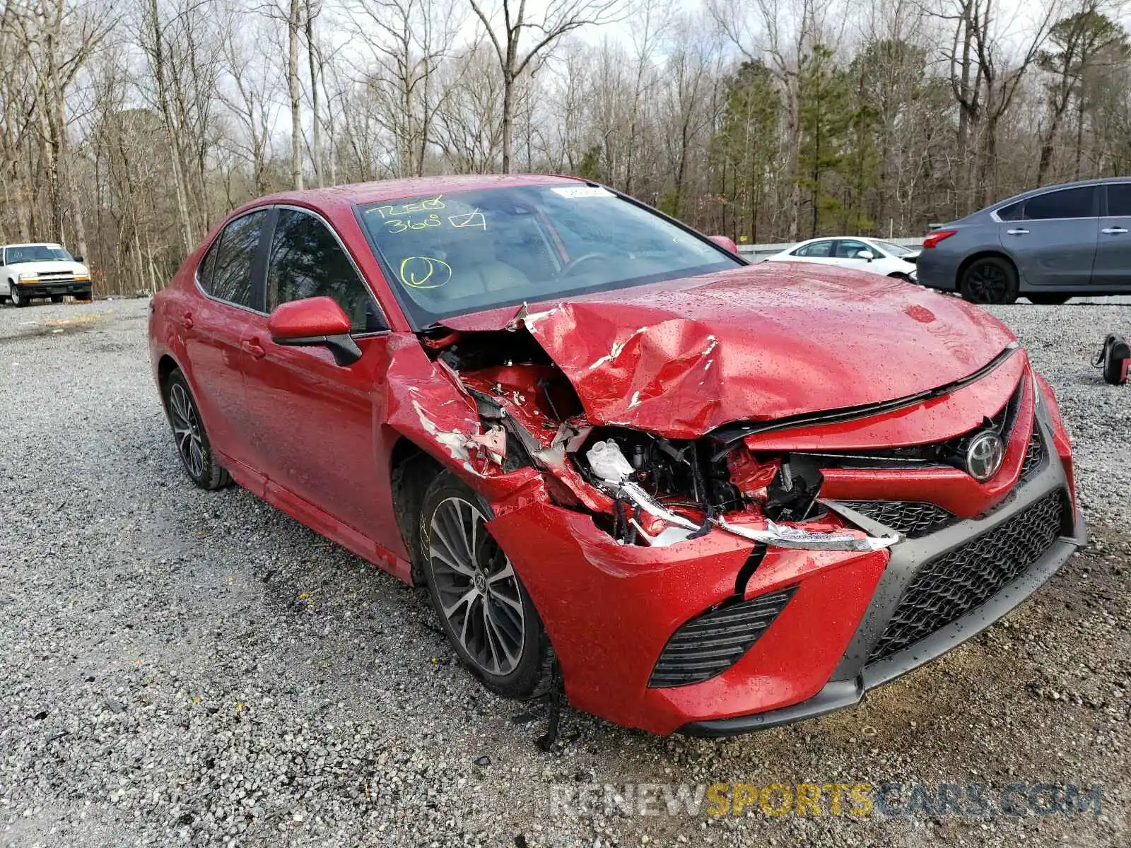 1 Photograph of a damaged car 4T1G11AK9LU364752 TOYOTA CAMRY 2020