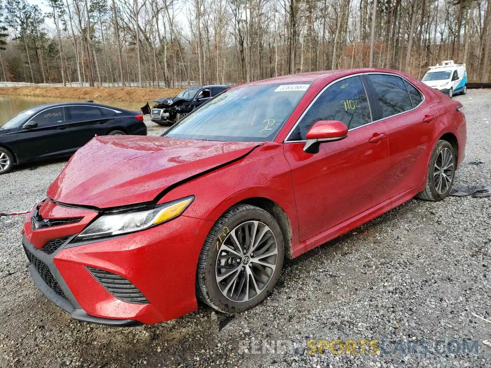 2 Photograph of a damaged car 4T1G11AK9LU364752 TOYOTA CAMRY 2020