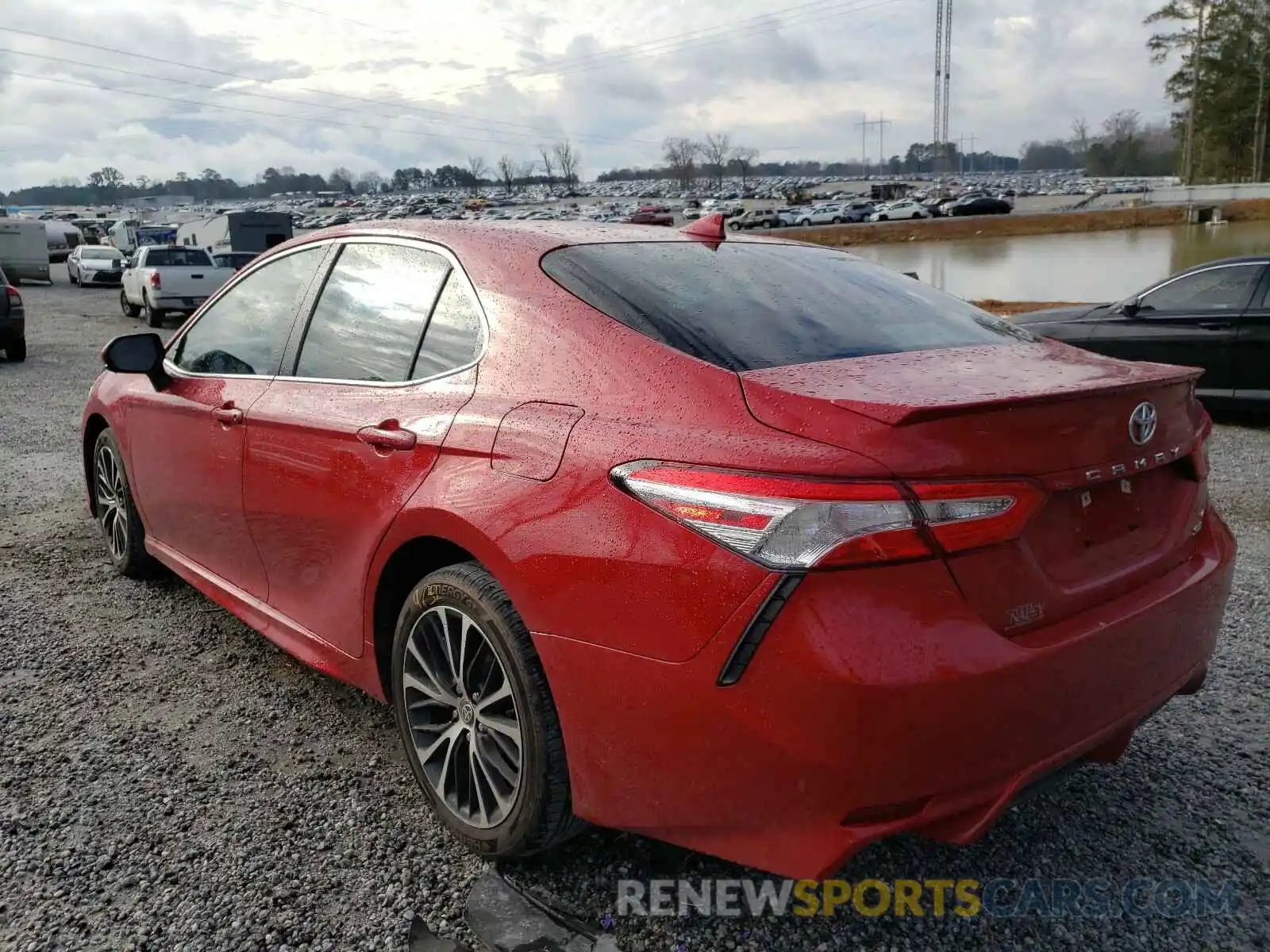 3 Photograph of a damaged car 4T1G11AK9LU364752 TOYOTA CAMRY 2020