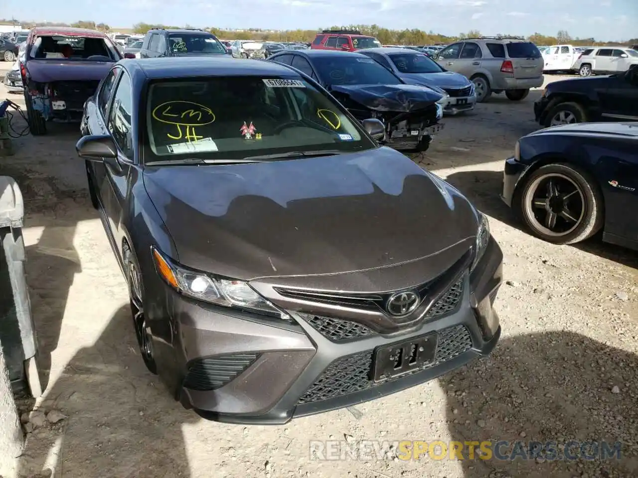 1 Photograph of a damaged car 4T1G11AK9LU367800 TOYOTA CAMRY 2020