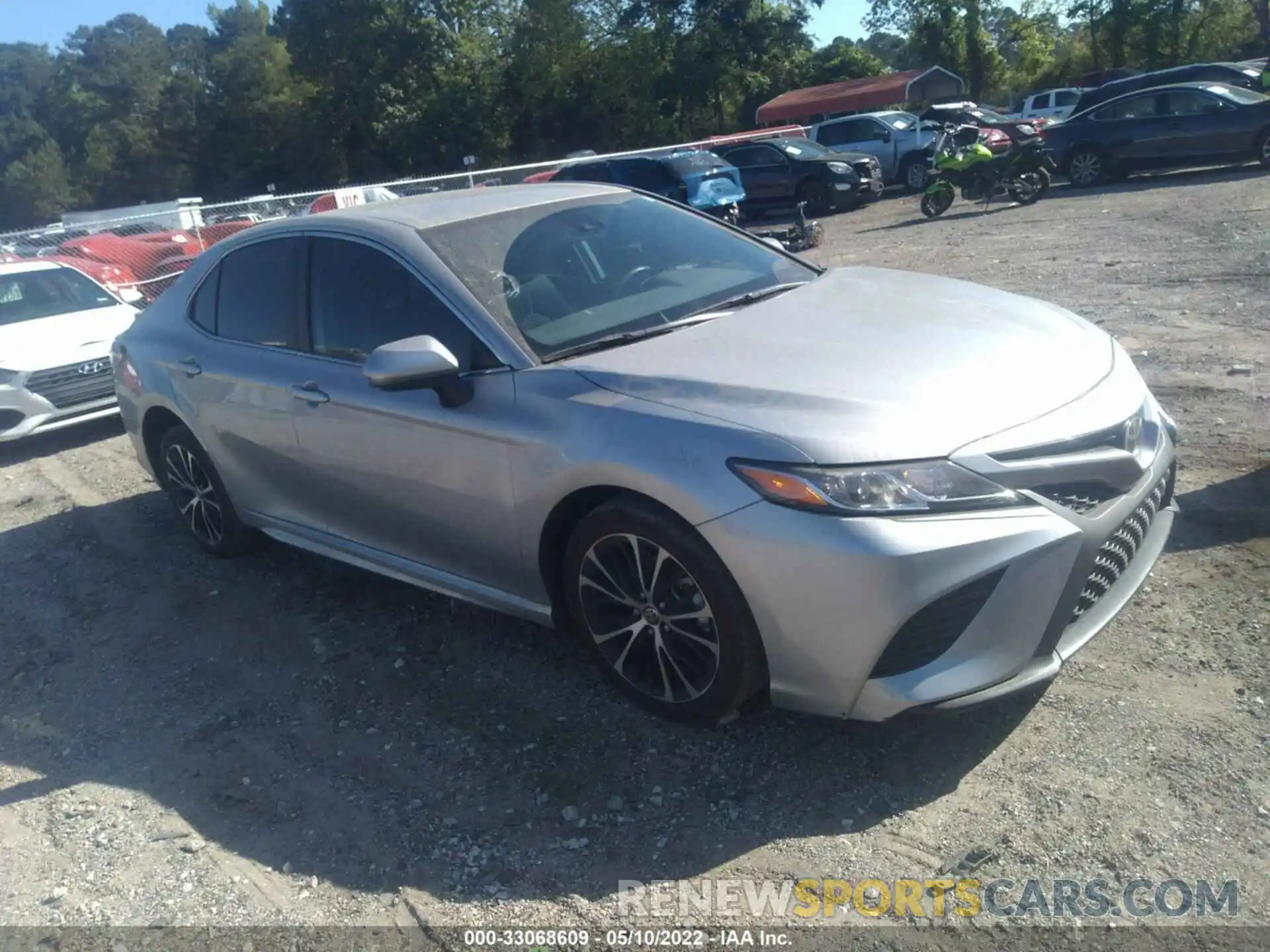 1 Photograph of a damaged car 4T1G11AK9LU371409 TOYOTA CAMRY 2020