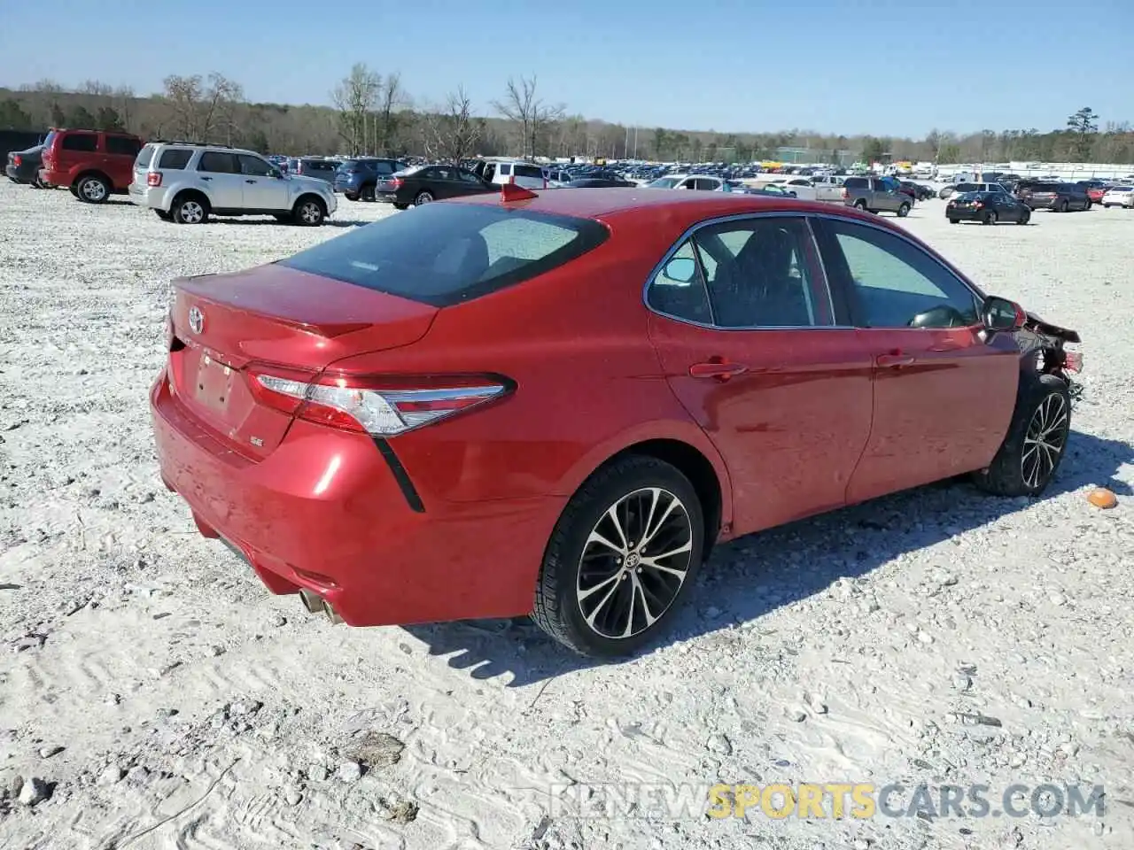 3 Photograph of a damaged car 4T1G11AK9LU371491 TOYOTA CAMRY 2020