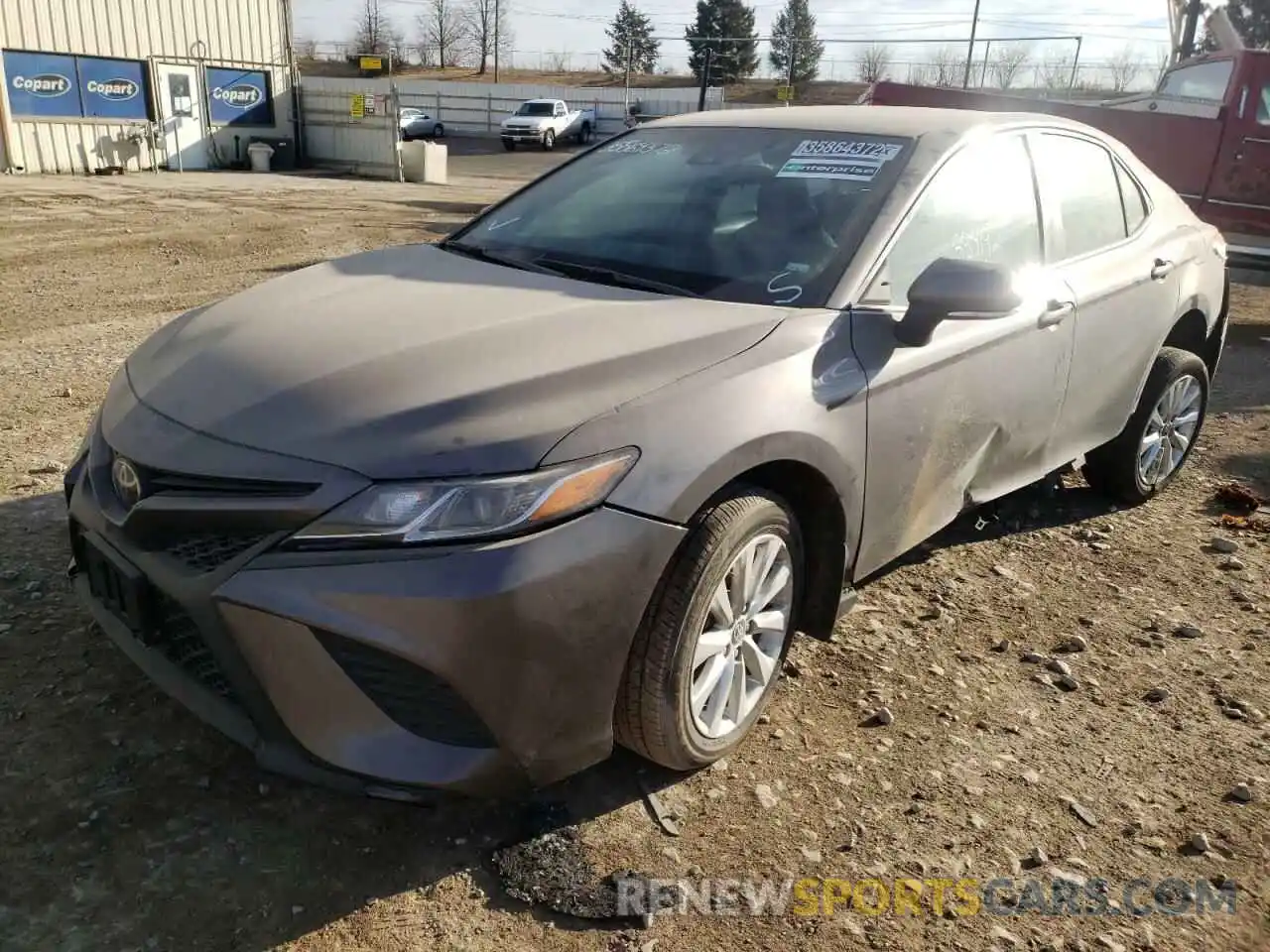 2 Photograph of a damaged car 4T1G11AK9LU380580 TOYOTA CAMRY 2020