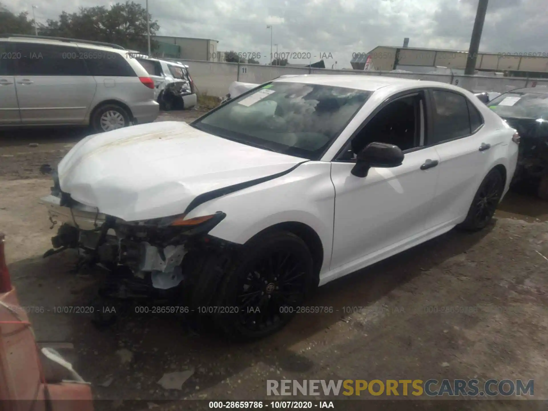 2 Photograph of a damaged car 4T1G11AK9LU381728 TOYOTA CAMRY 2020