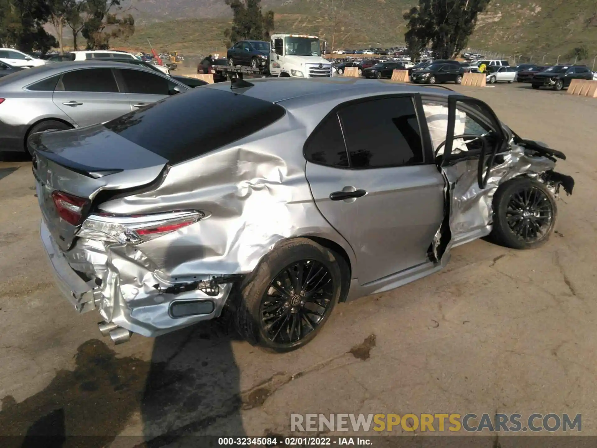 4 Photograph of a damaged car 4T1G11AK9LU382507 TOYOTA CAMRY 2020