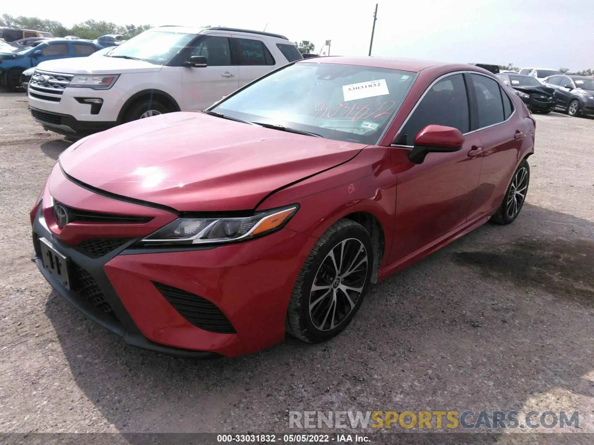 2 Photograph of a damaged car 4T1G11AK9LU384550 TOYOTA CAMRY 2020