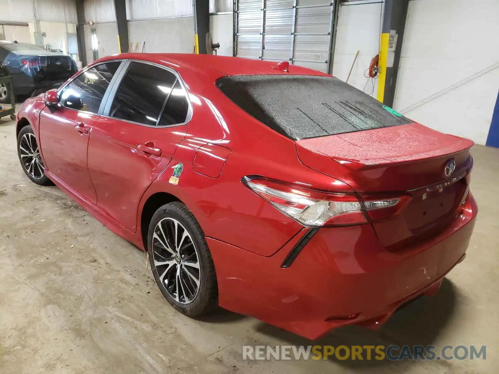 3 Photograph of a damaged car 4T1G11AK9LU389800 TOYOTA CAMRY 2020