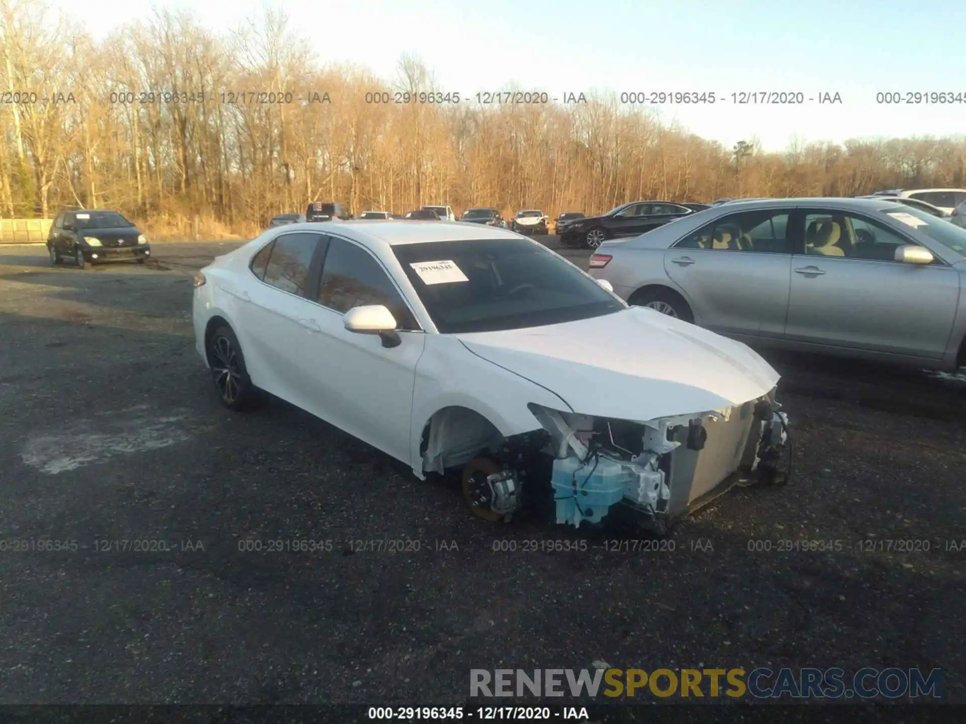 1 Photograph of a damaged car 4T1G11AK9LU394611 TOYOTA CAMRY 2020