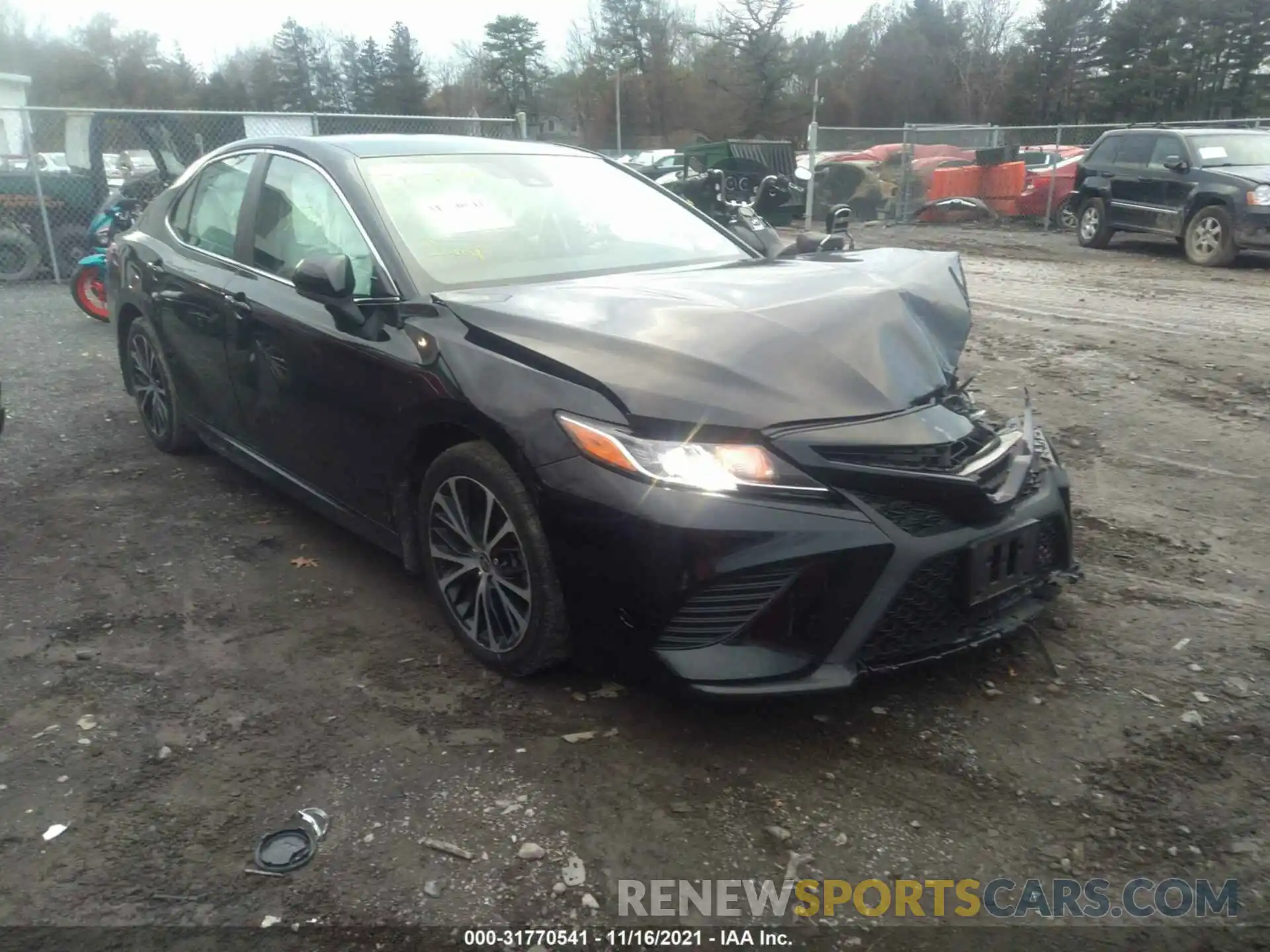 1 Photograph of a damaged car 4T1G11AK9LU400813 TOYOTA CAMRY 2020