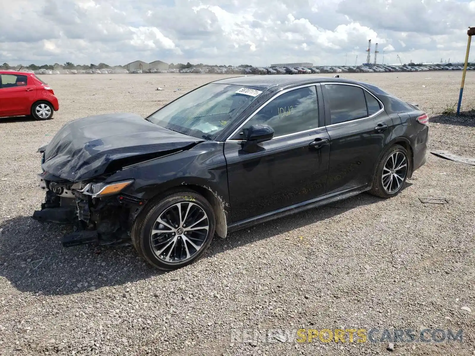 2 Photograph of a damaged car 4T1G11AK9LU502676 TOYOTA CAMRY 2020