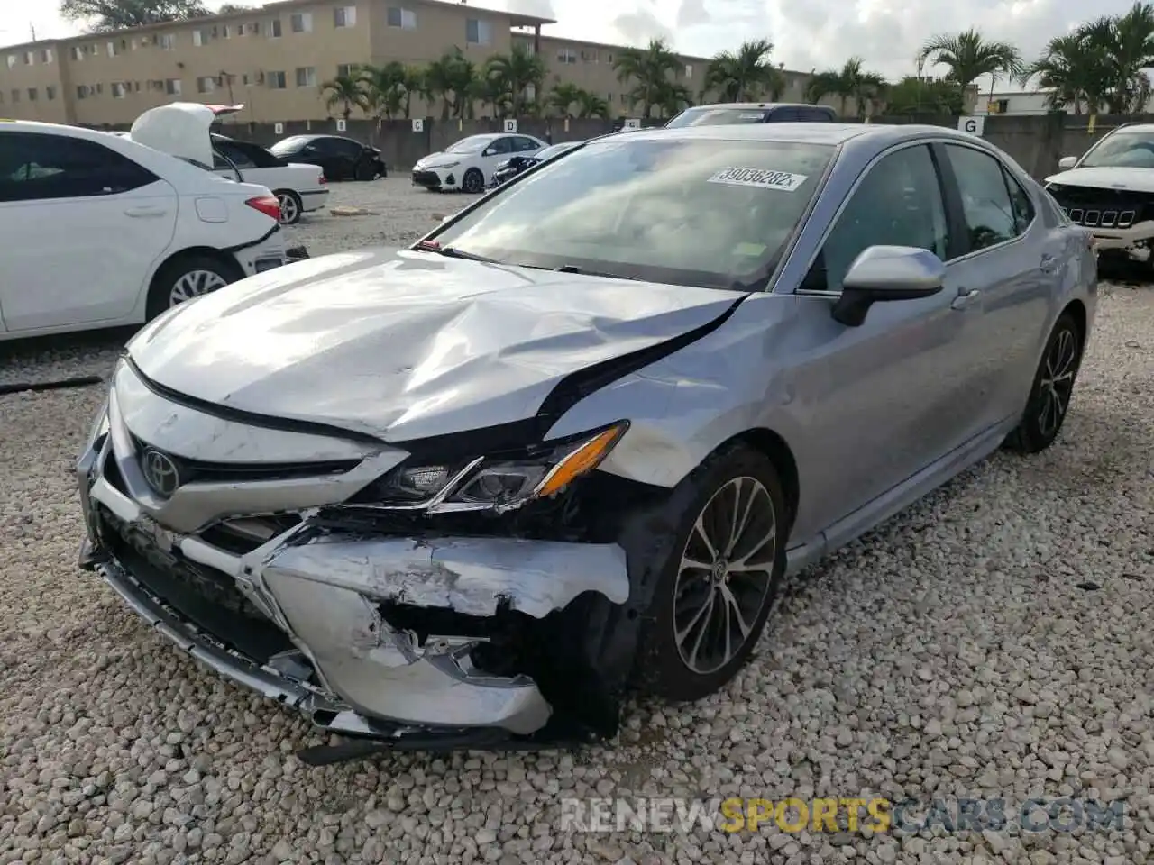 2 Photograph of a damaged car 4T1G11AK9LU503035 TOYOTA CAMRY 2020