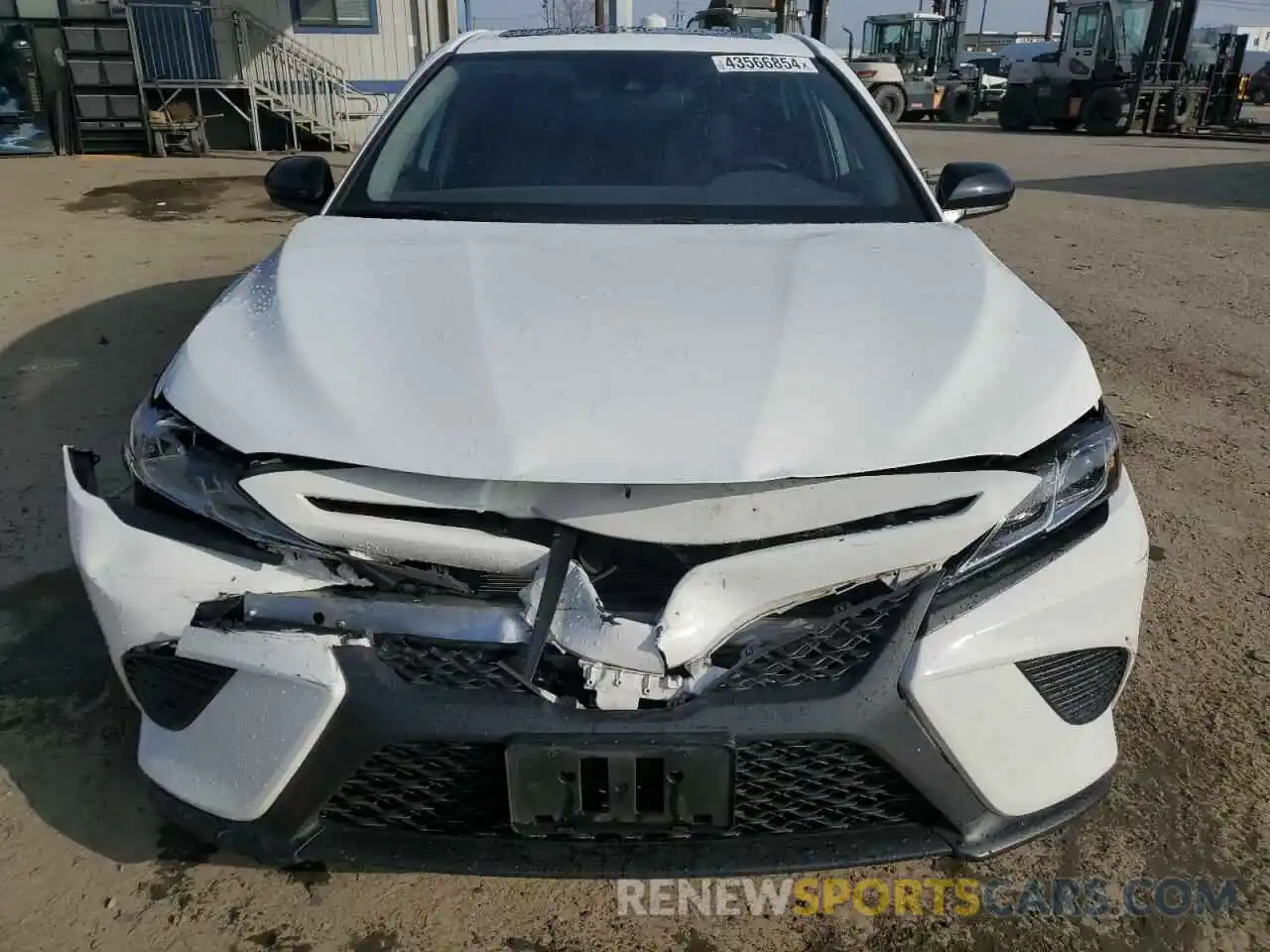 5 Photograph of a damaged car 4T1G11AK9LU505111 TOYOTA CAMRY 2020