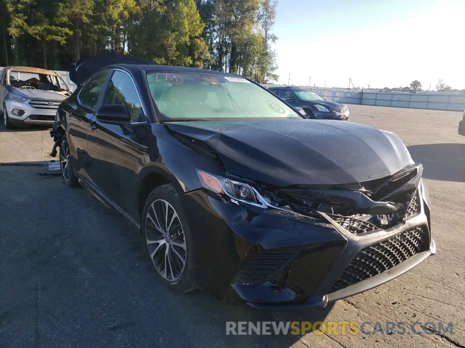 1 Photograph of a damaged car 4T1G11AK9LU505626 TOYOTA CAMRY 2020