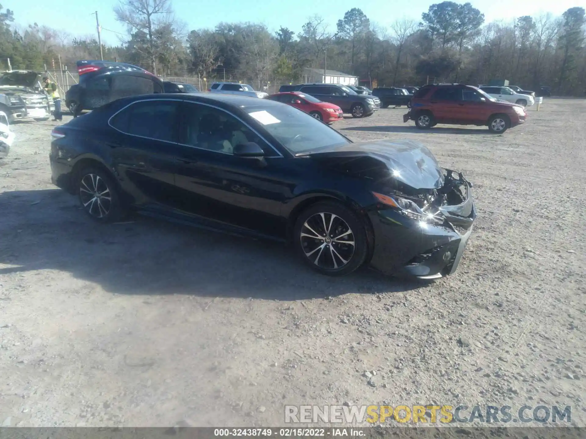 1 Photograph of a damaged car 4T1G11AK9LU506646 TOYOTA CAMRY 2020