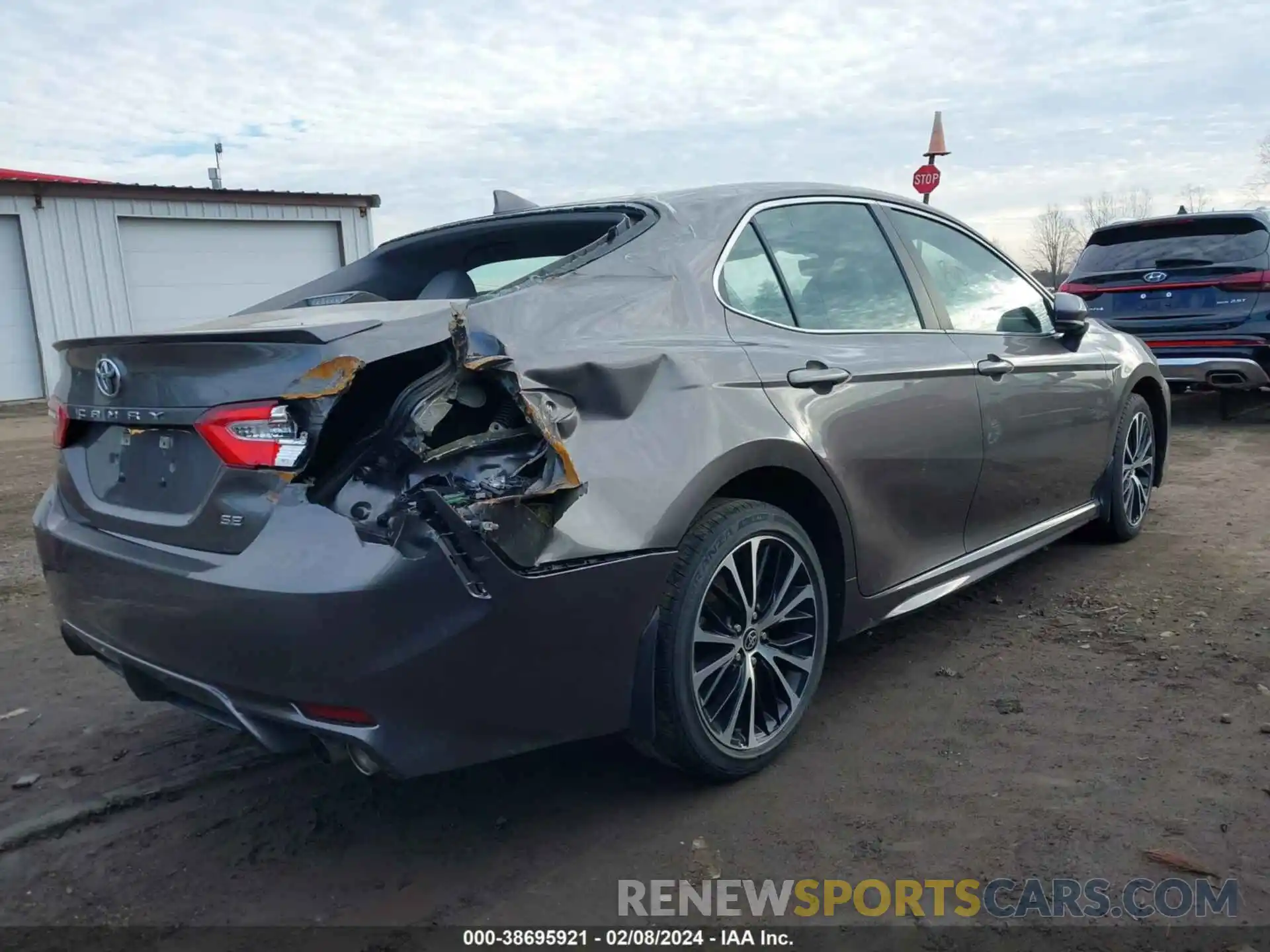 4 Photograph of a damaged car 4T1G11AK9LU509935 TOYOTA CAMRY 2020