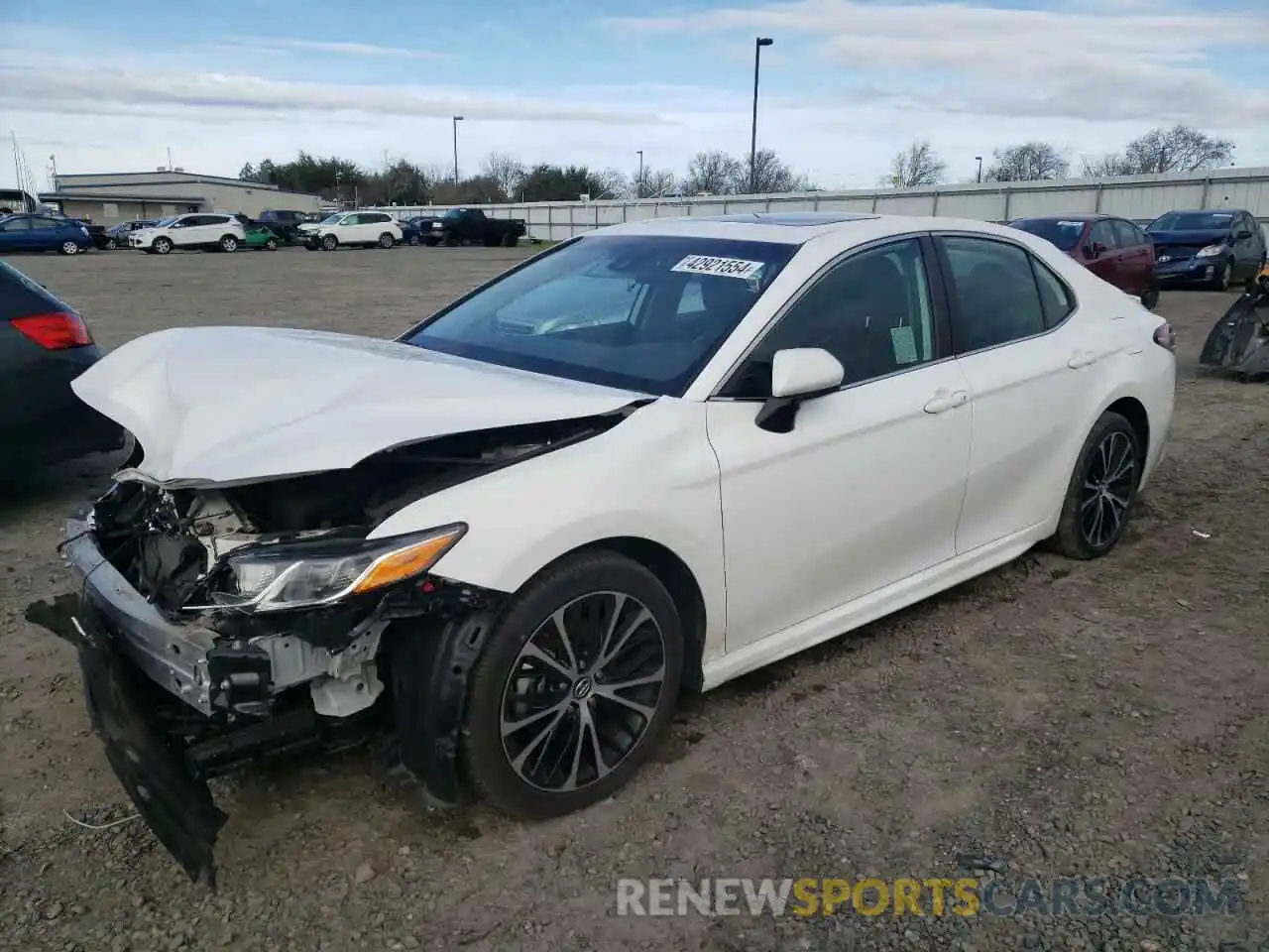 1 Photograph of a damaged car 4T1G11AK9LU857122 TOYOTA CAMRY 2020