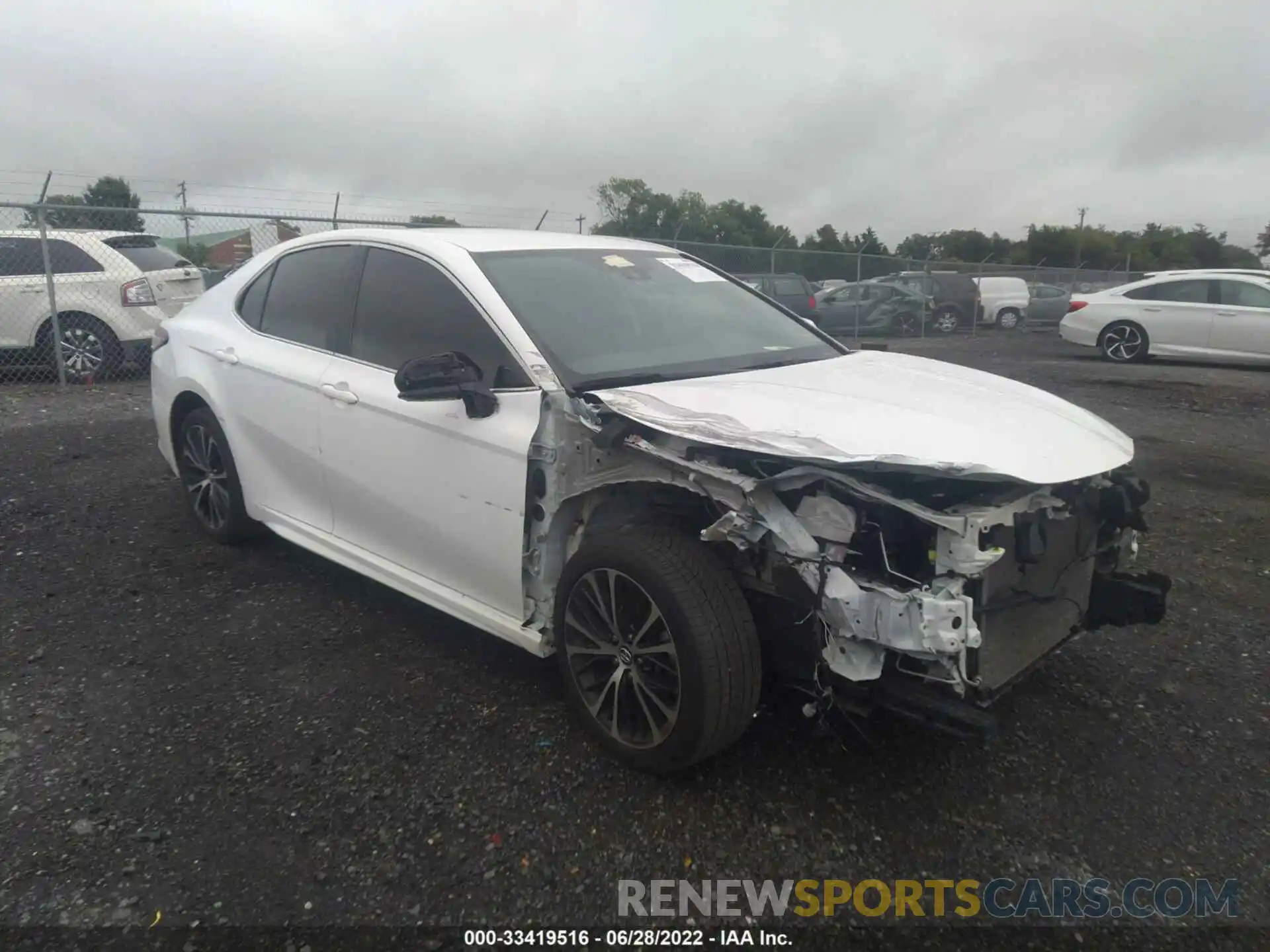 1 Photograph of a damaged car 4T1G11AK9LU859341 TOYOTA CAMRY 2020