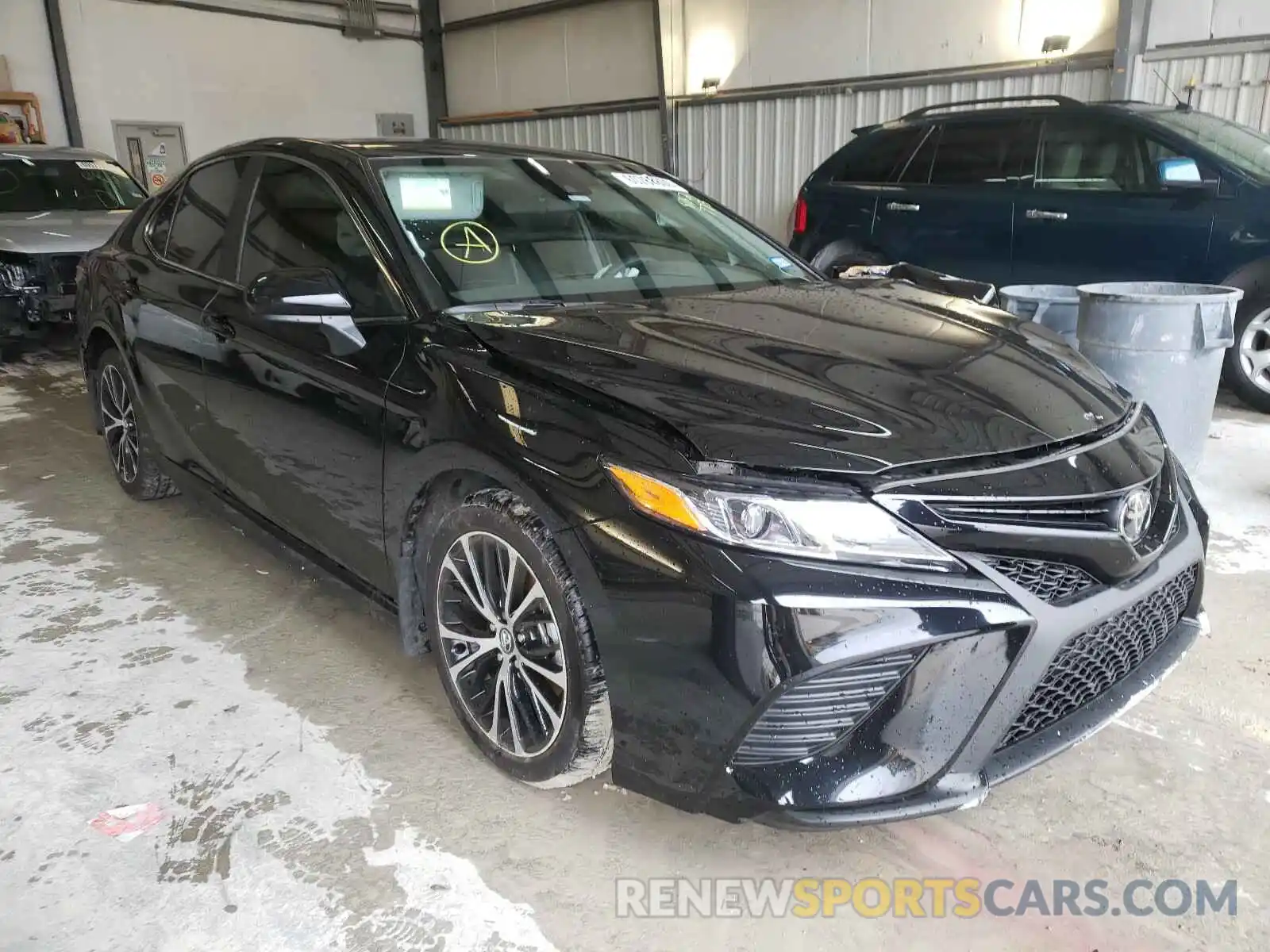 1 Photograph of a damaged car 4T1G11AK9LU862773 TOYOTA CAMRY 2020