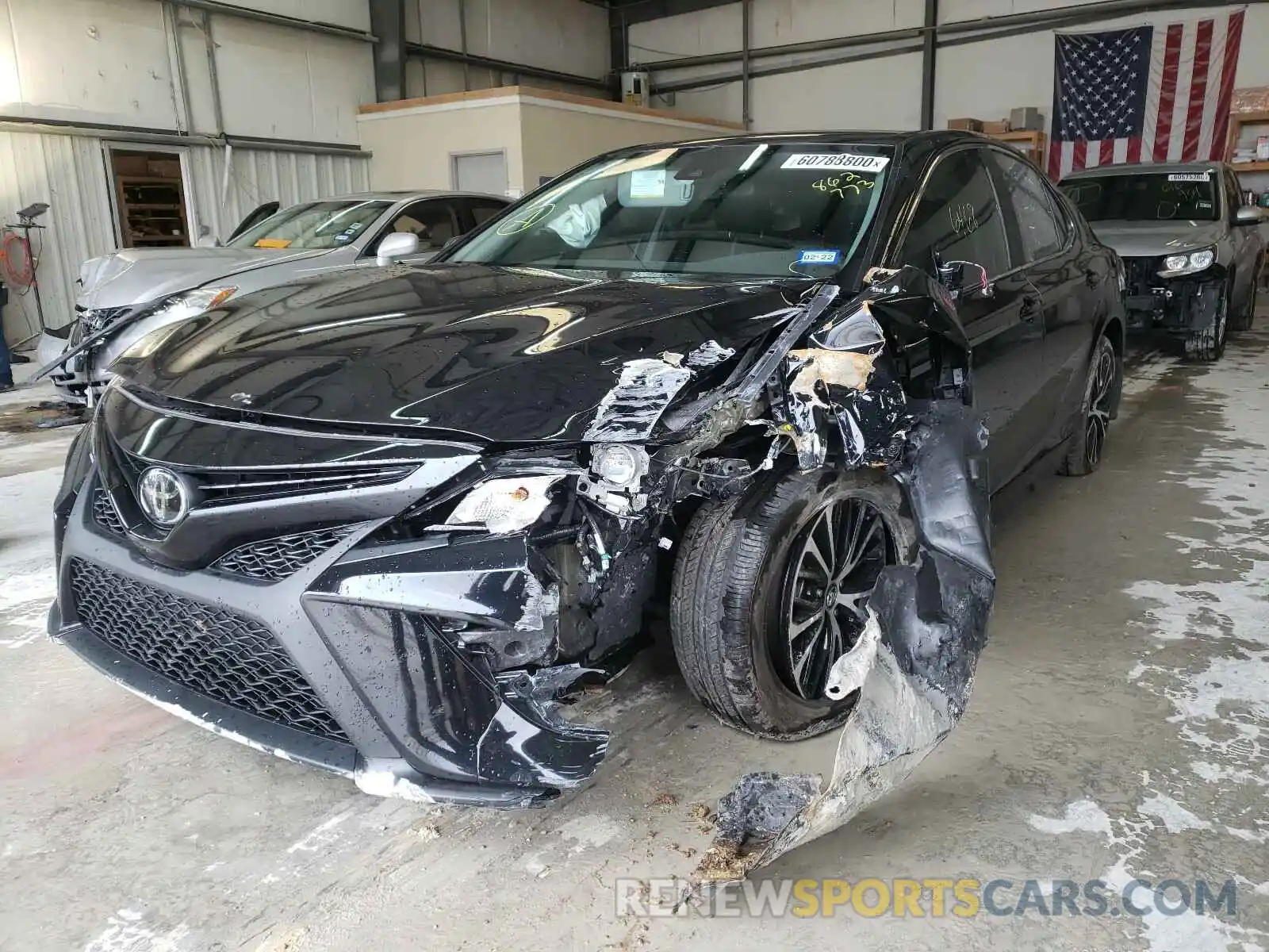 2 Photograph of a damaged car 4T1G11AK9LU862773 TOYOTA CAMRY 2020