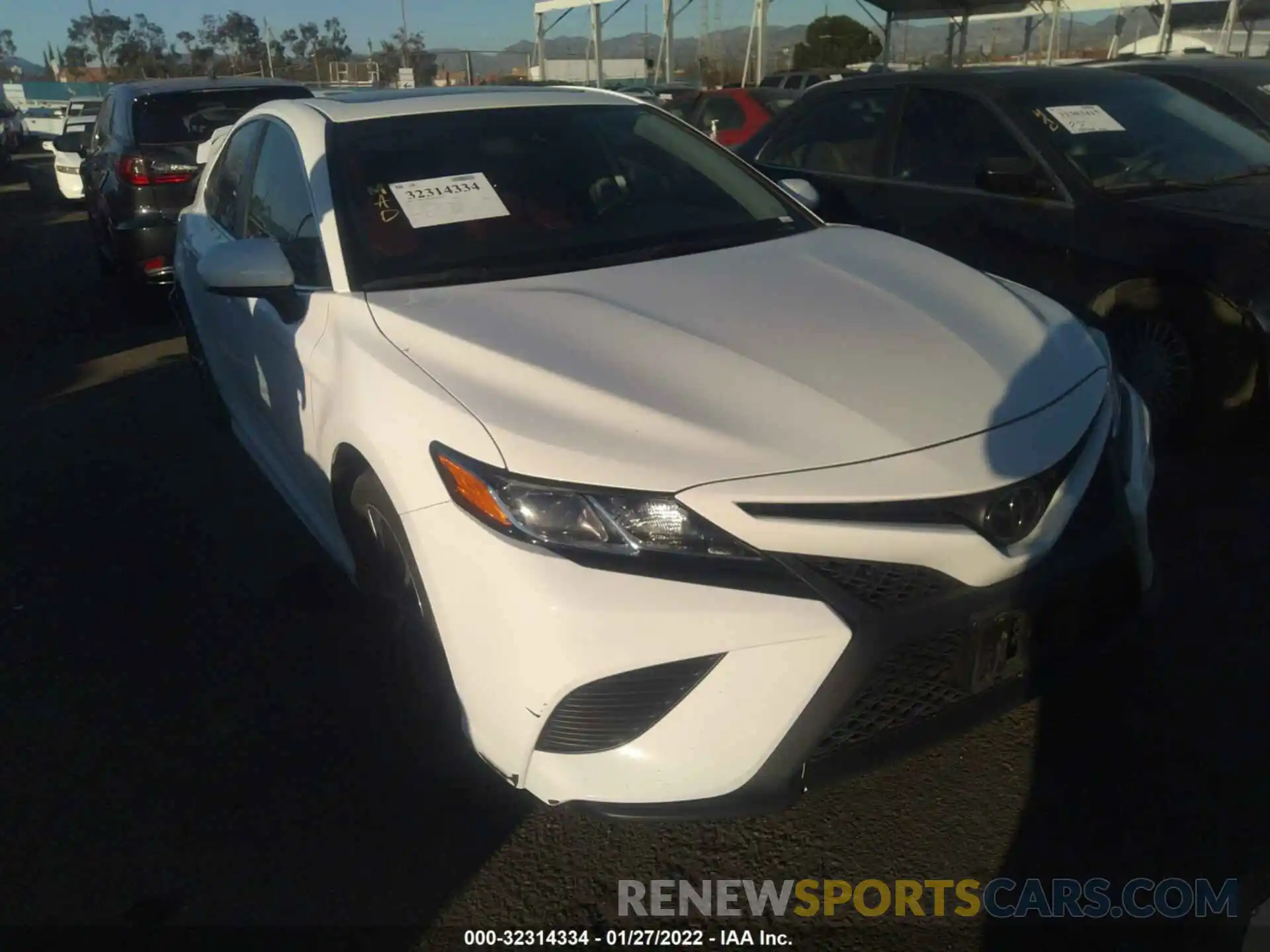 1 Photograph of a damaged car 4T1G11AK9LU868802 TOYOTA CAMRY 2020