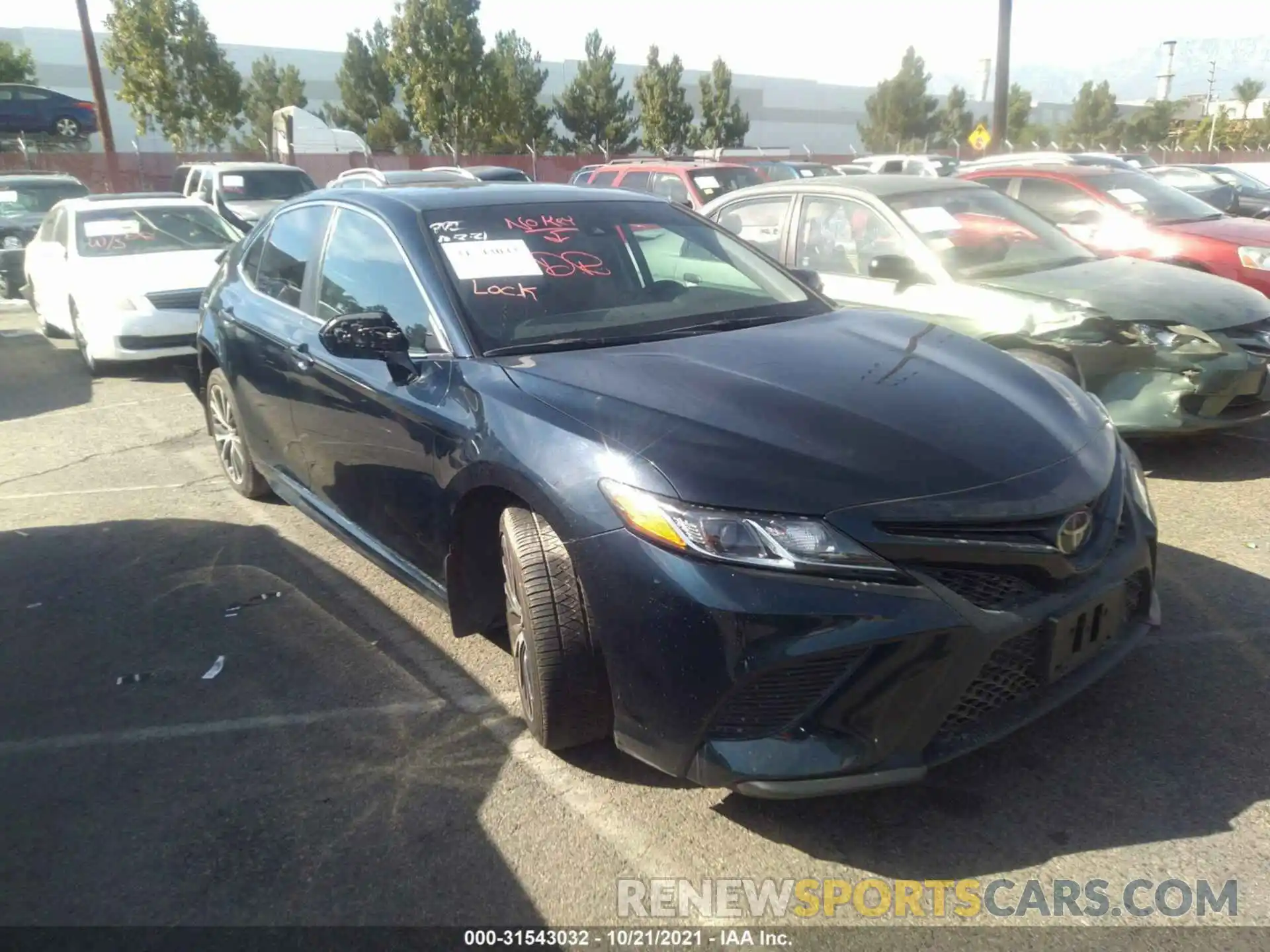 1 Photograph of a damaged car 4T1G11AK9LU869299 TOYOTA CAMRY 2020