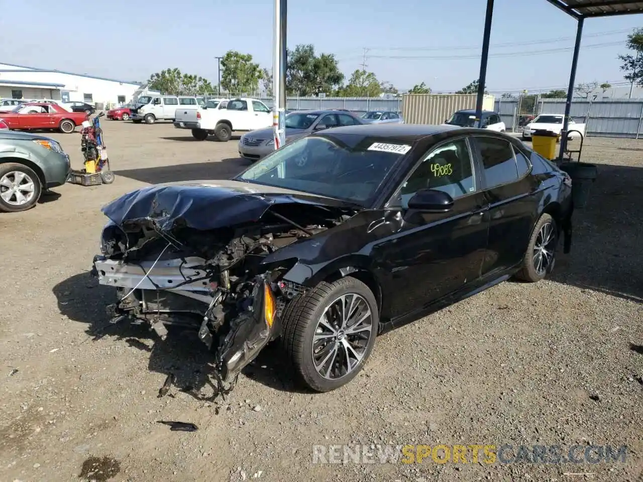 2 Photograph of a damaged car 4T1G11AK9LU871831 TOYOTA CAMRY 2020