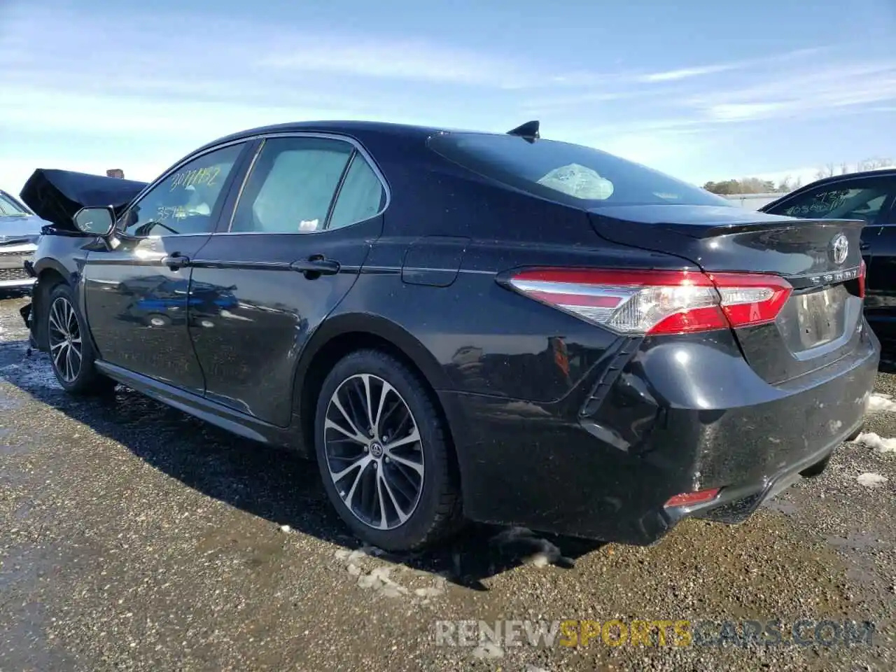 3 Photograph of a damaged car 4T1G11AK9LU885454 TOYOTA CAMRY 2020