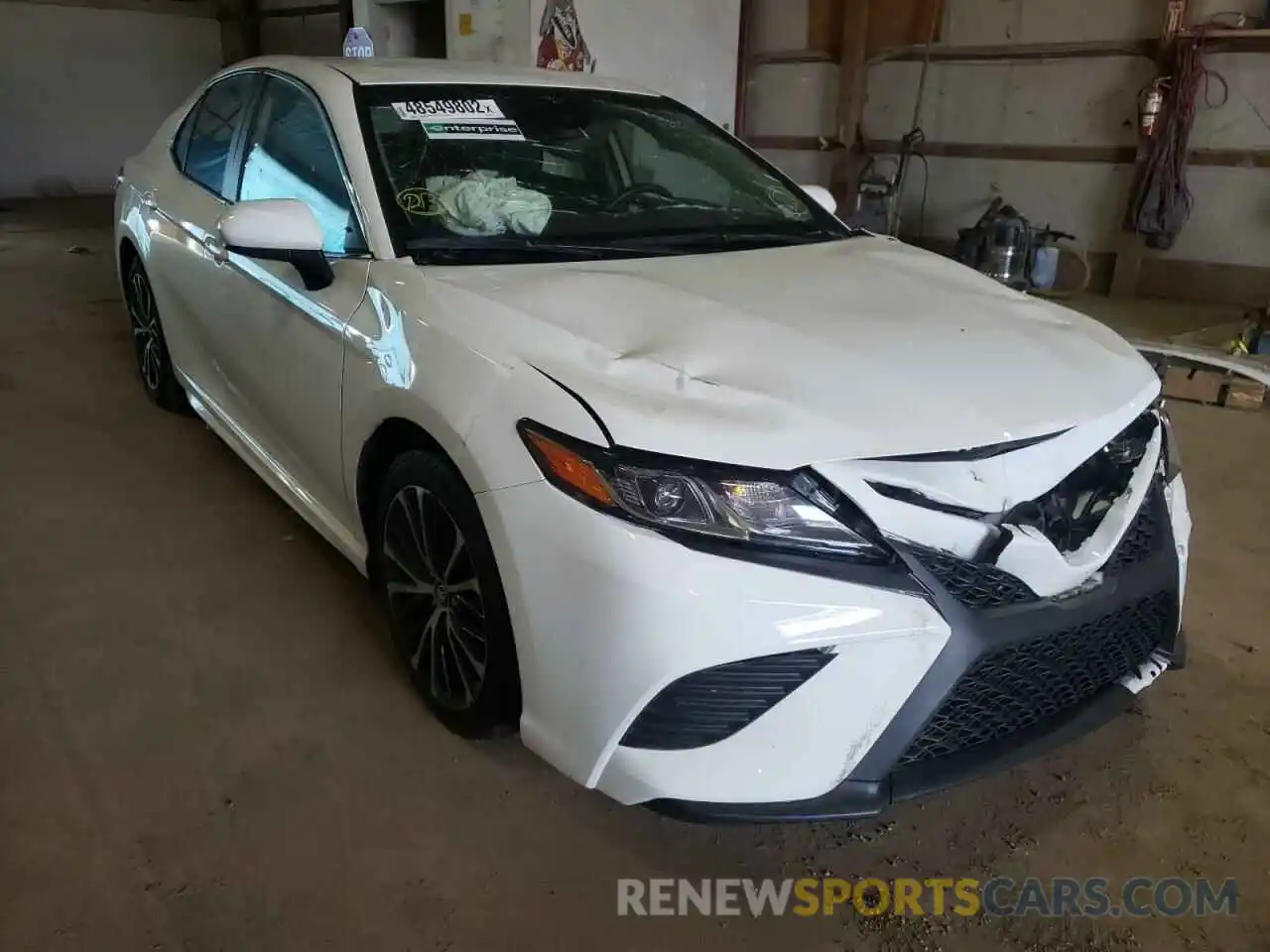 1 Photograph of a damaged car 4T1G11AK9LU889097 TOYOTA CAMRY 2020