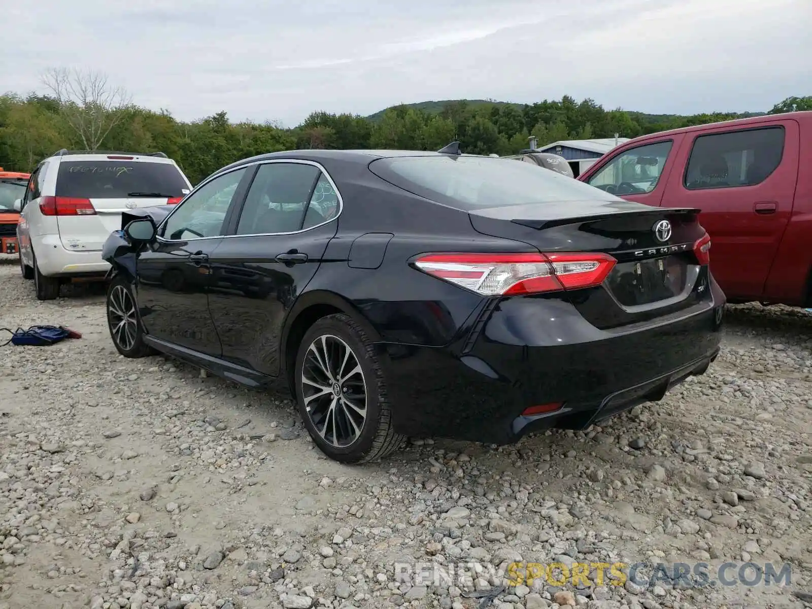 3 Photograph of a damaged car 4T1G11AK9LU889195 TOYOTA CAMRY 2020