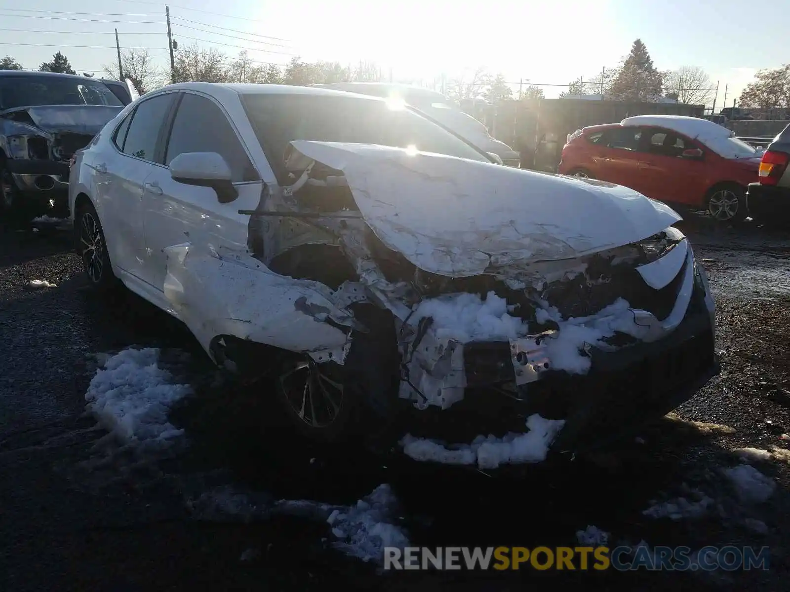 1 Photograph of a damaged car 4T1G11AK9LU889441 TOYOTA CAMRY 2020