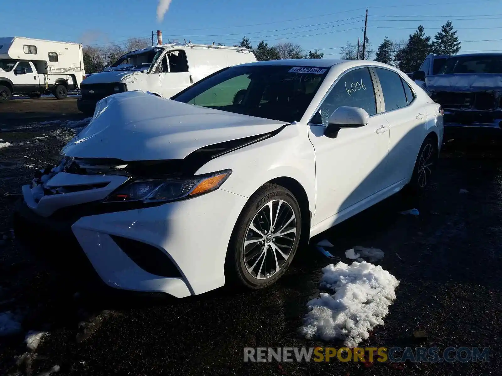 2 Photograph of a damaged car 4T1G11AK9LU889441 TOYOTA CAMRY 2020