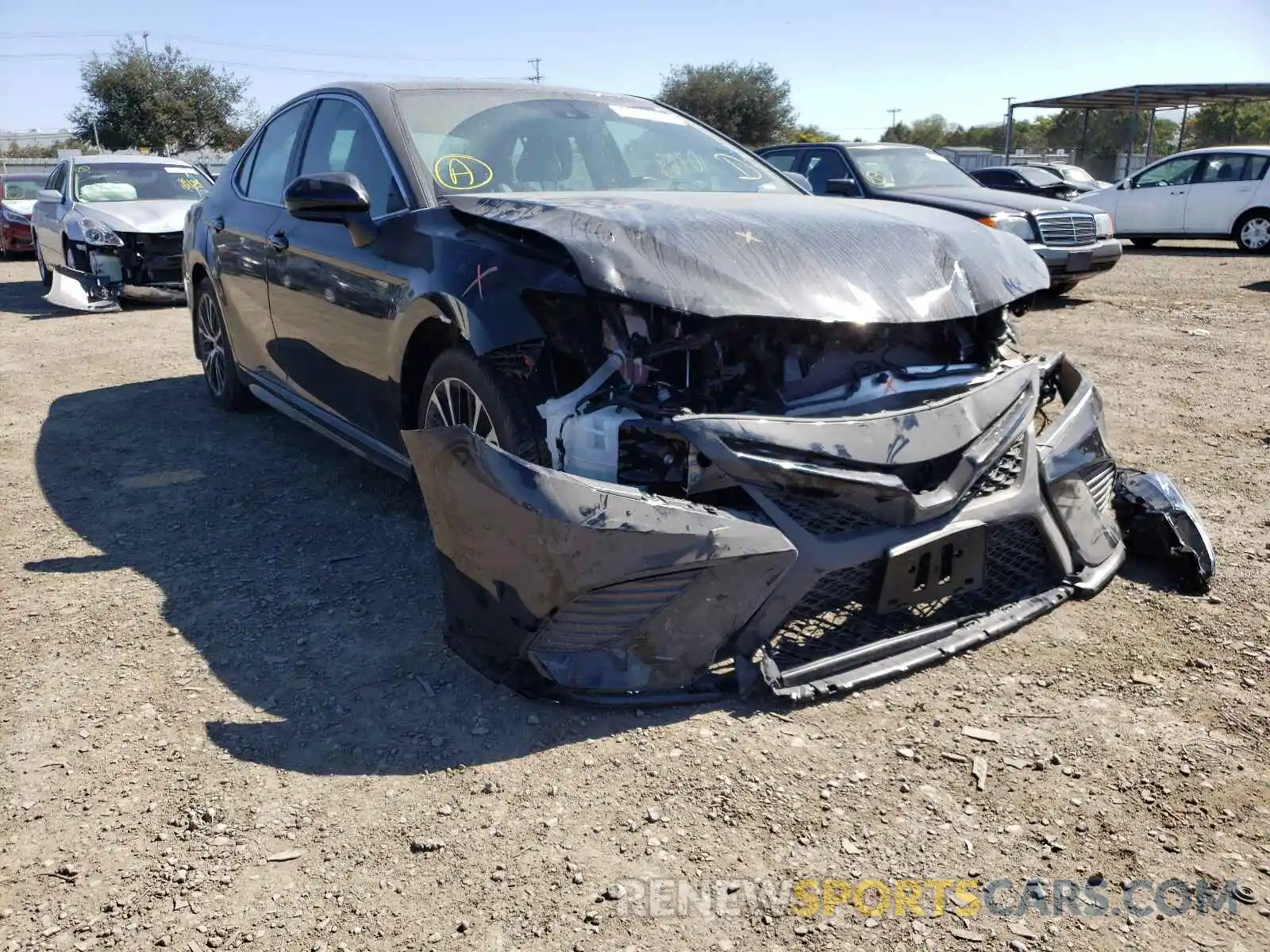 1 Photograph of a damaged car 4T1G11AK9LU902429 TOYOTA CAMRY 2020