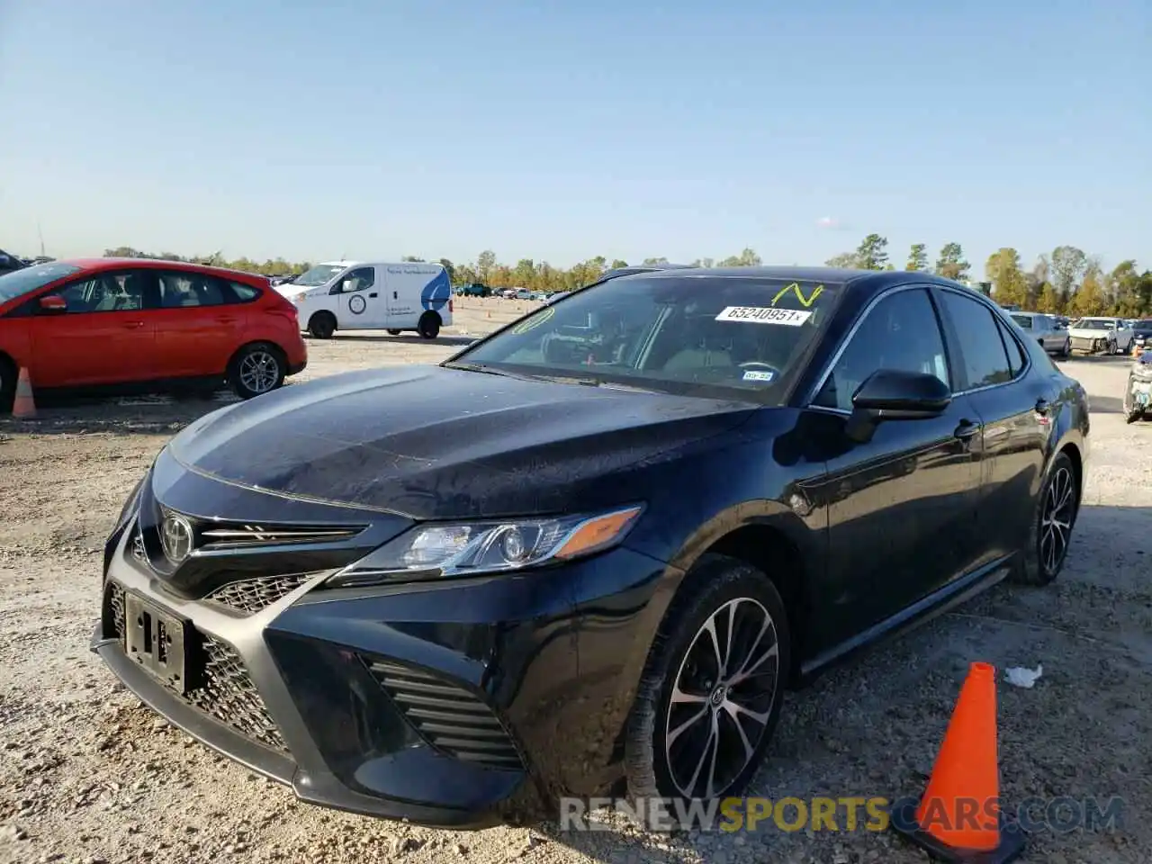 2 Photograph of a damaged car 4T1G11AK9LU912118 TOYOTA CAMRY 2020