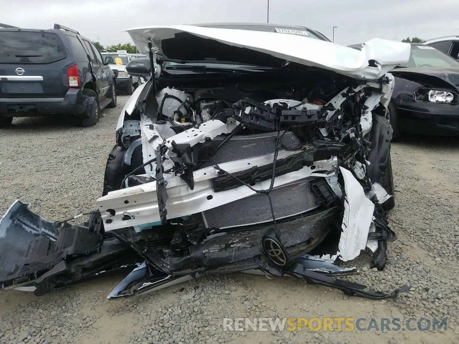 9 Photograph of a damaged car 4T1G11AK9LU915004 TOYOTA CAMRY 2020