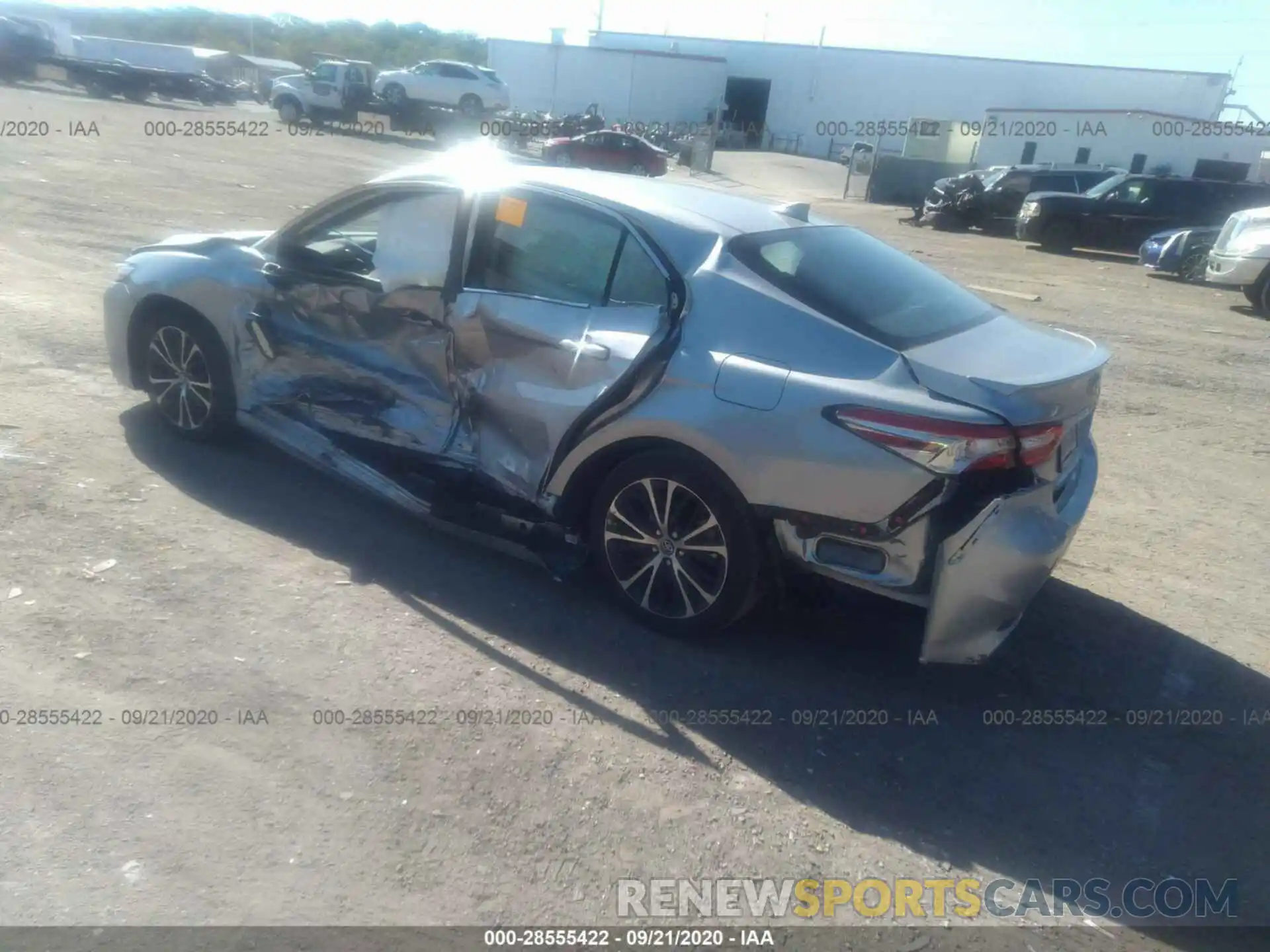 3 Photograph of a damaged car 4T1G11AK9LU915648 TOYOTA CAMRY 2020