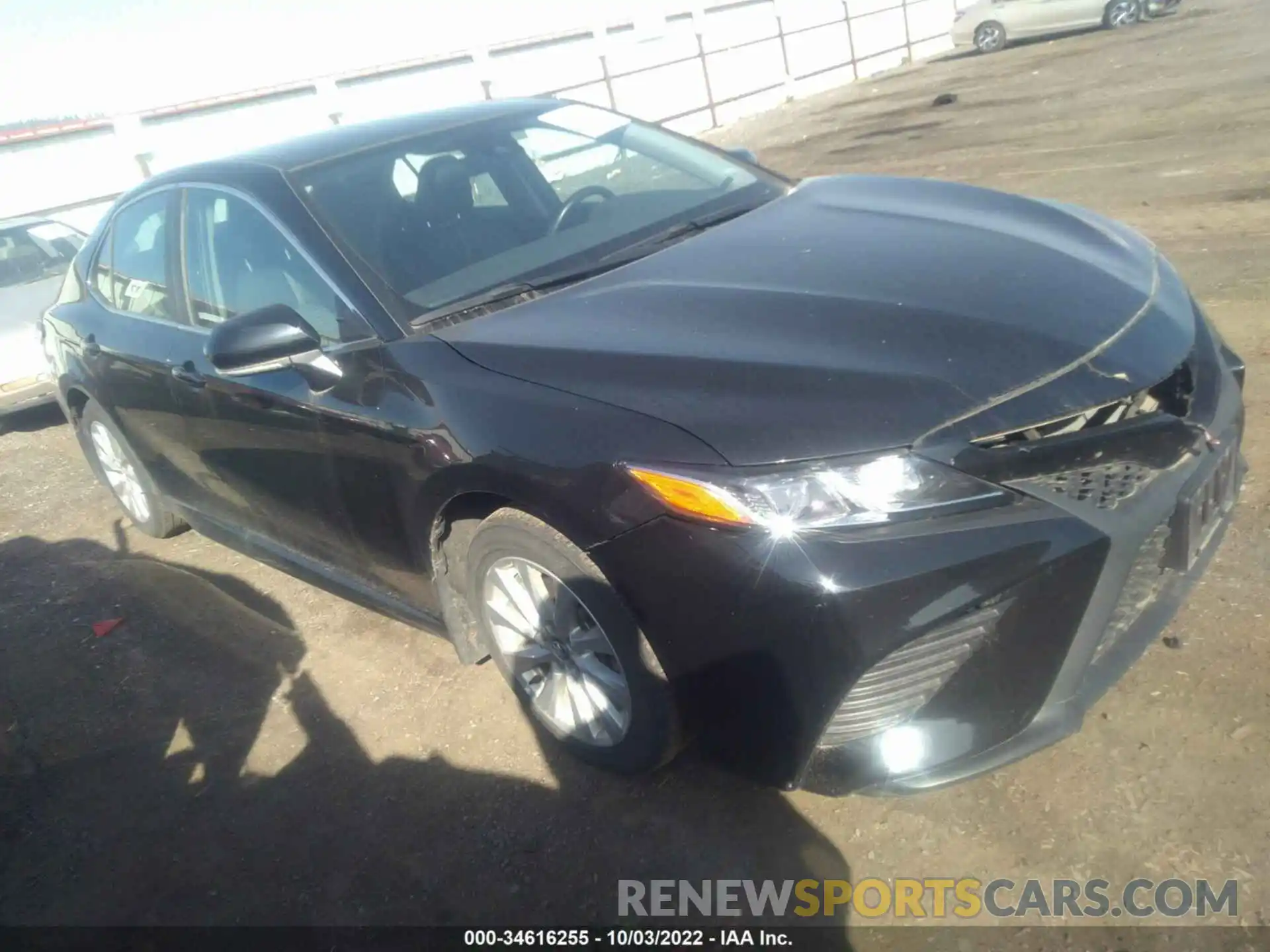 1 Photograph of a damaged car 4T1G11AK9LU922230 TOYOTA CAMRY 2020